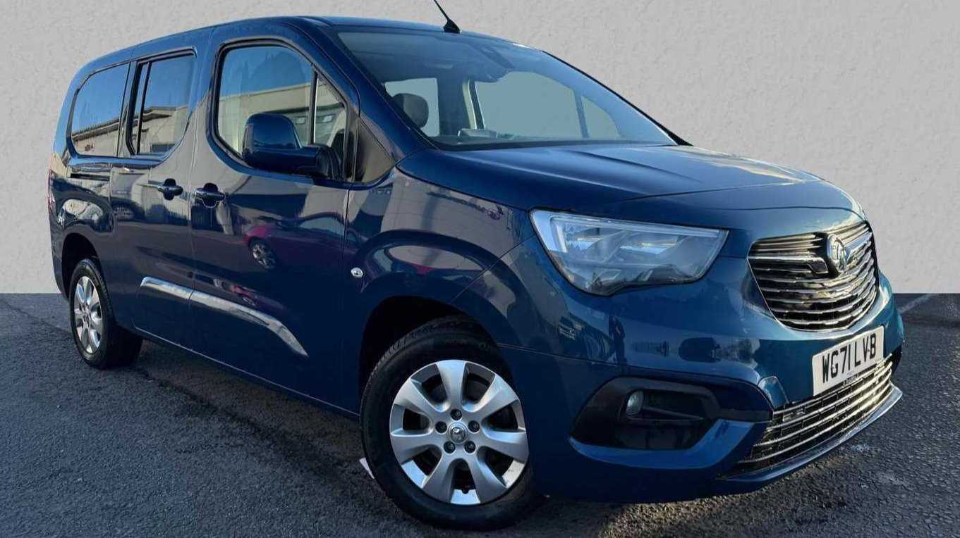 Main listing image - Vauxhall Combo Life