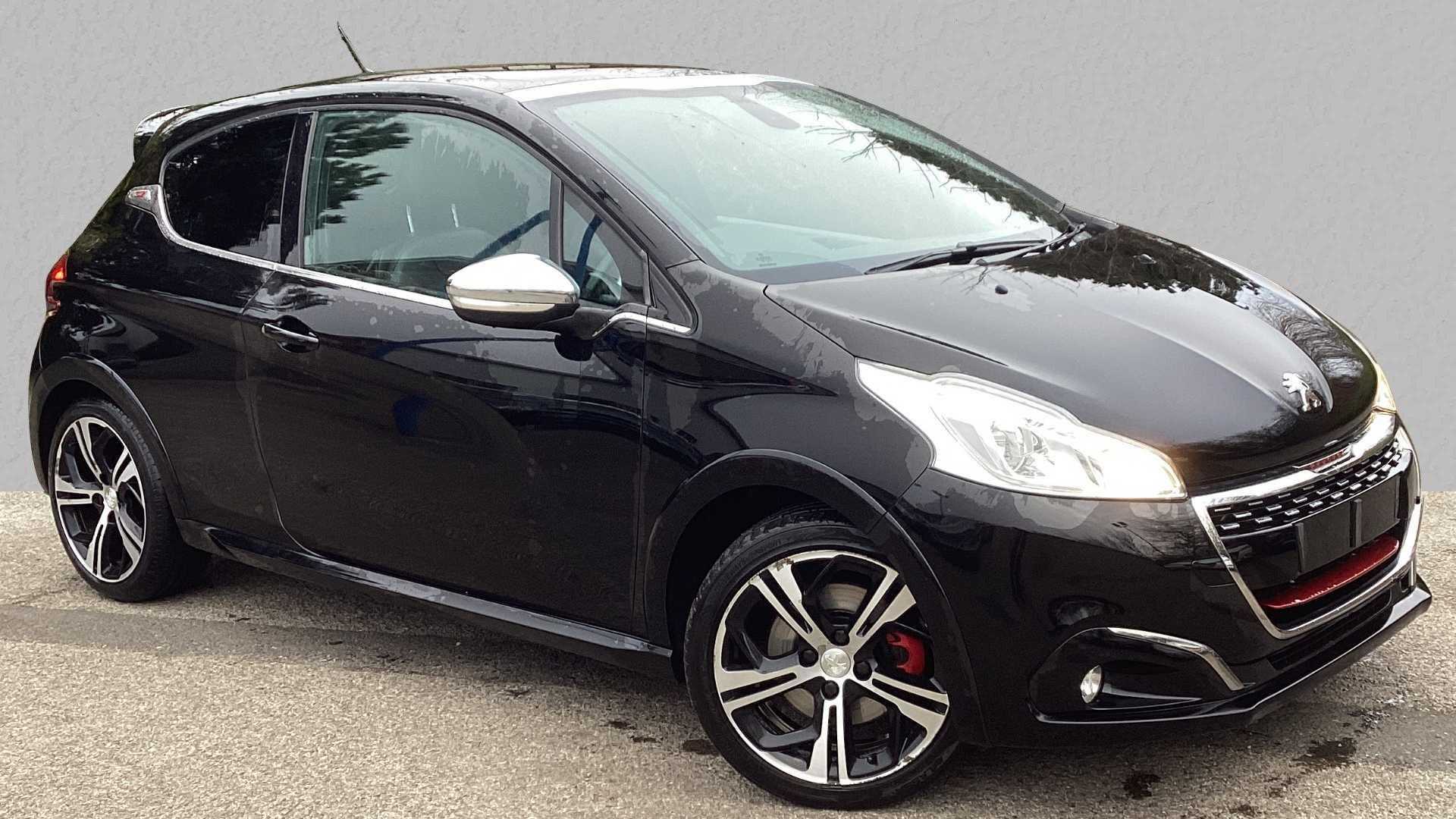 Main listing image - Peugeot 208