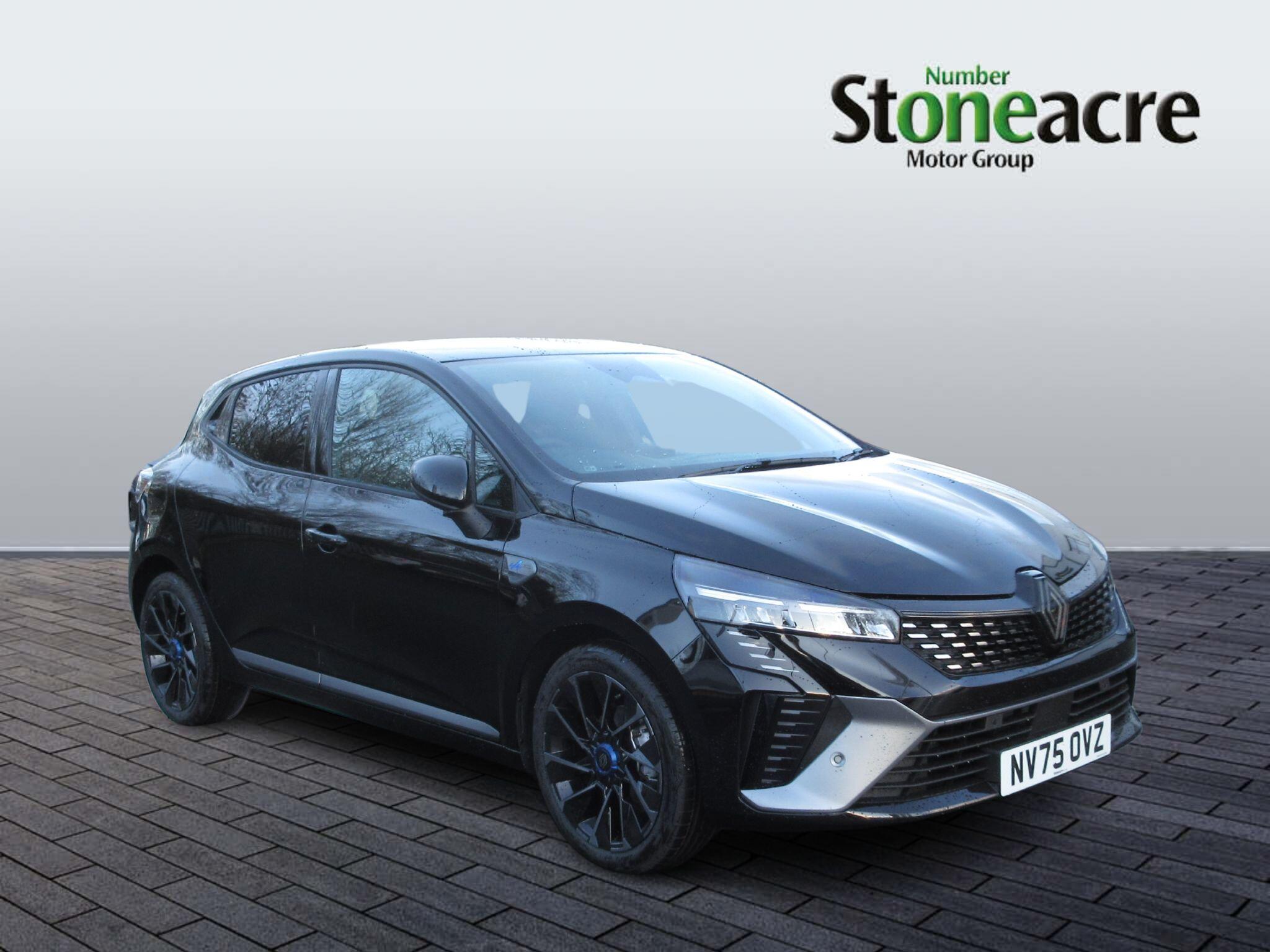 Main listing image - Renault Clio