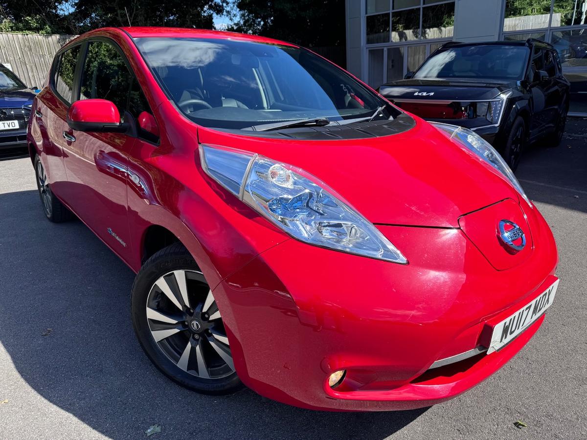 Main listing image - Nissan Leaf