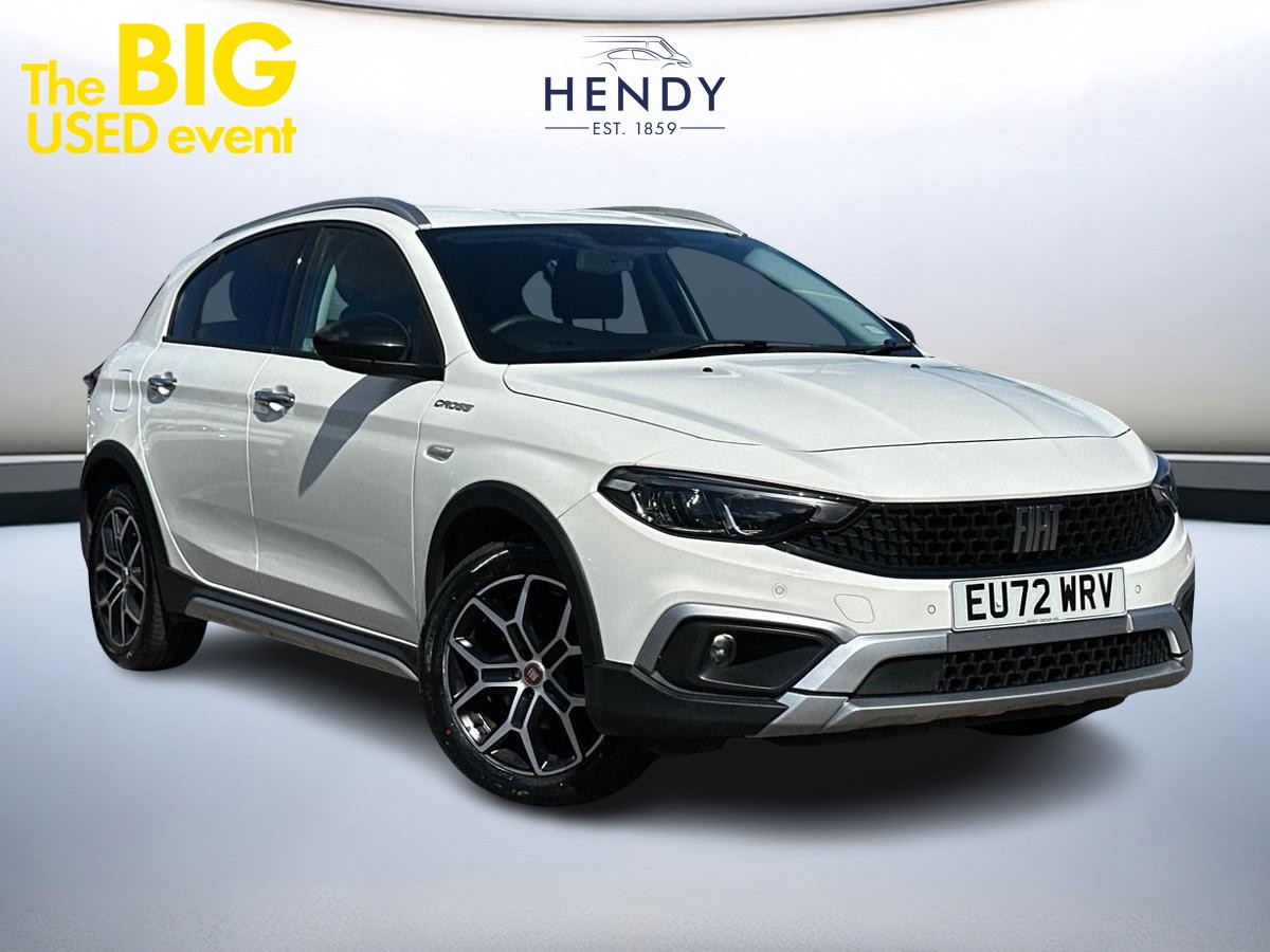 Main listing image - Fiat Tipo Cross