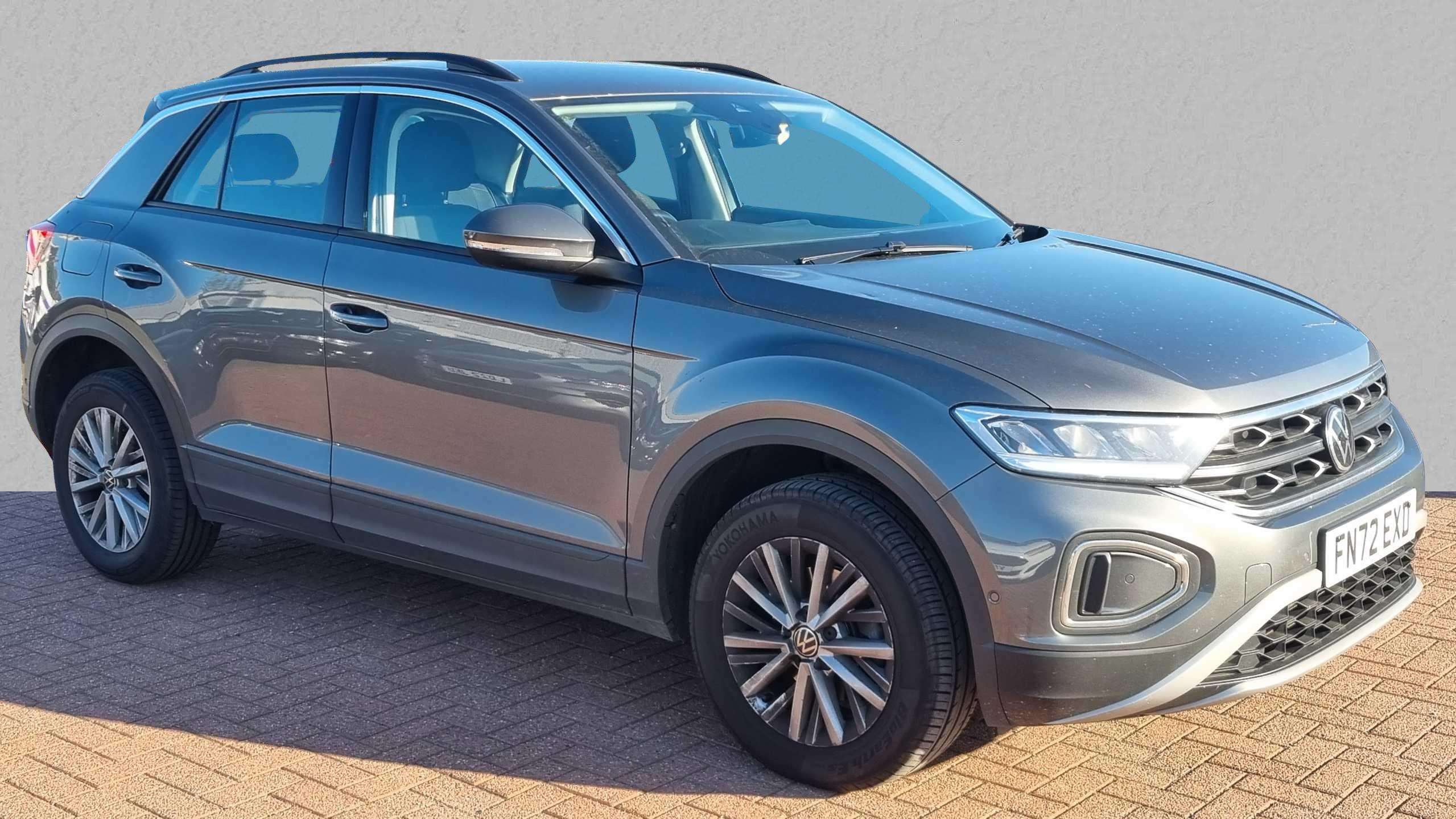 Main listing image - Volkswagen T-Roc