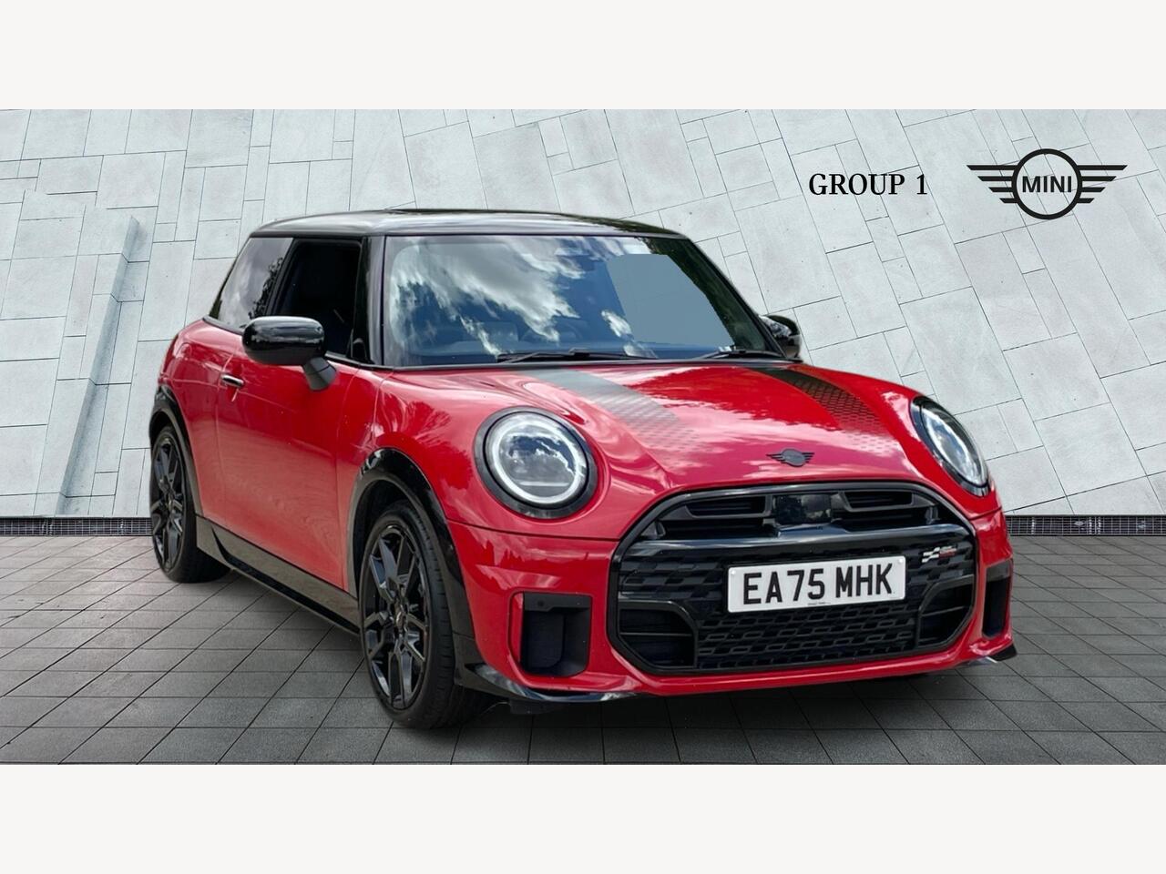 Main listing image - MINI Hatchback
