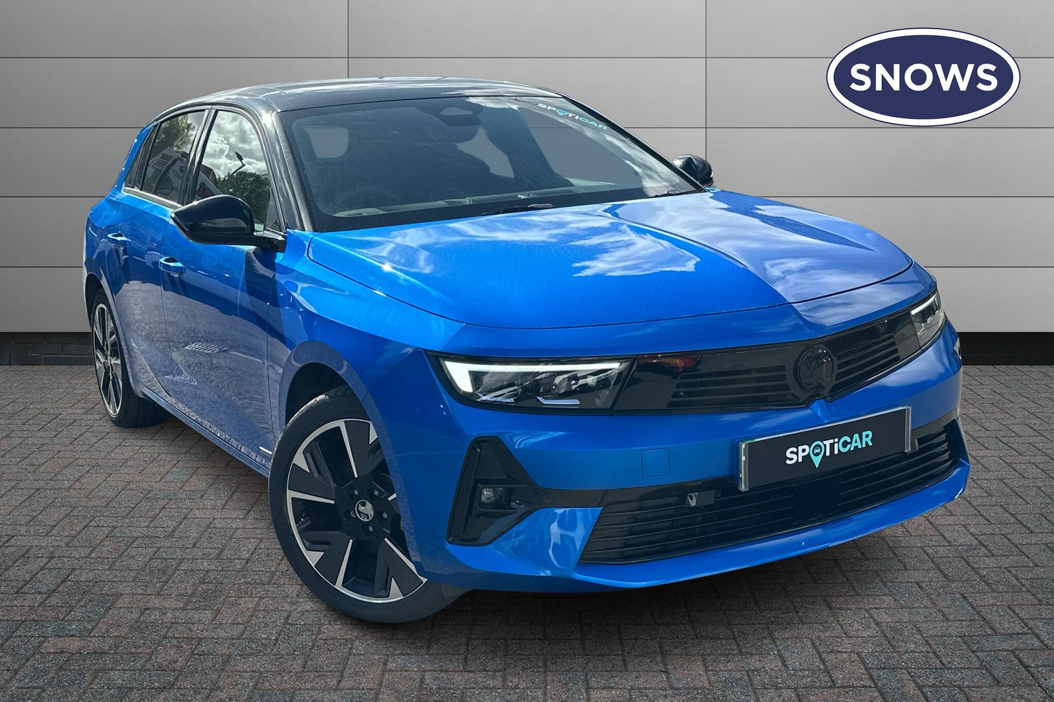 Main listing image - Vauxhall Astra