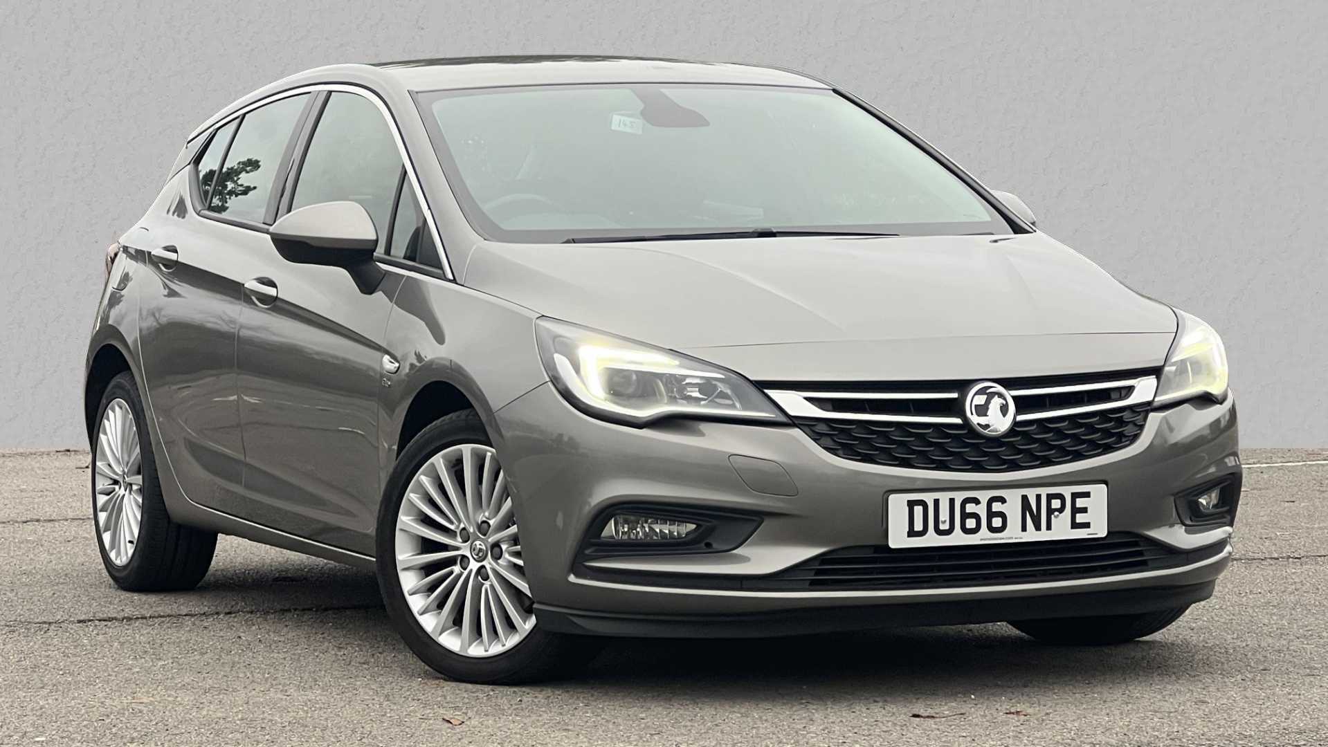 Main listing image - Vauxhall Astra