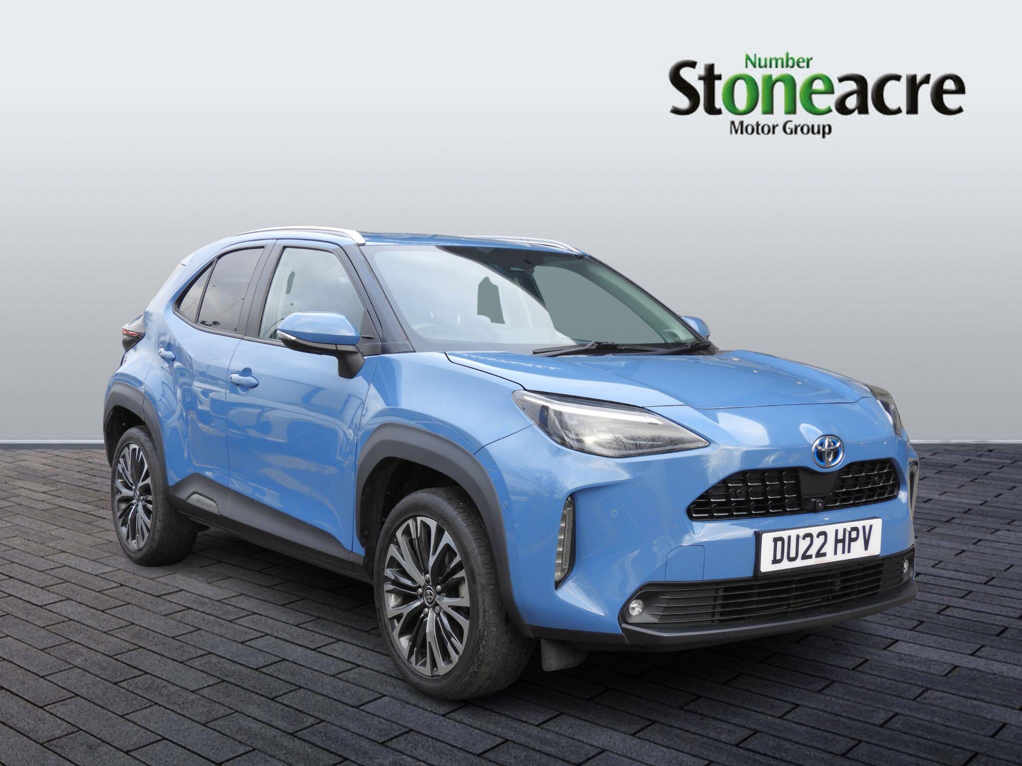 Main listing image - Toyota Yaris Cross