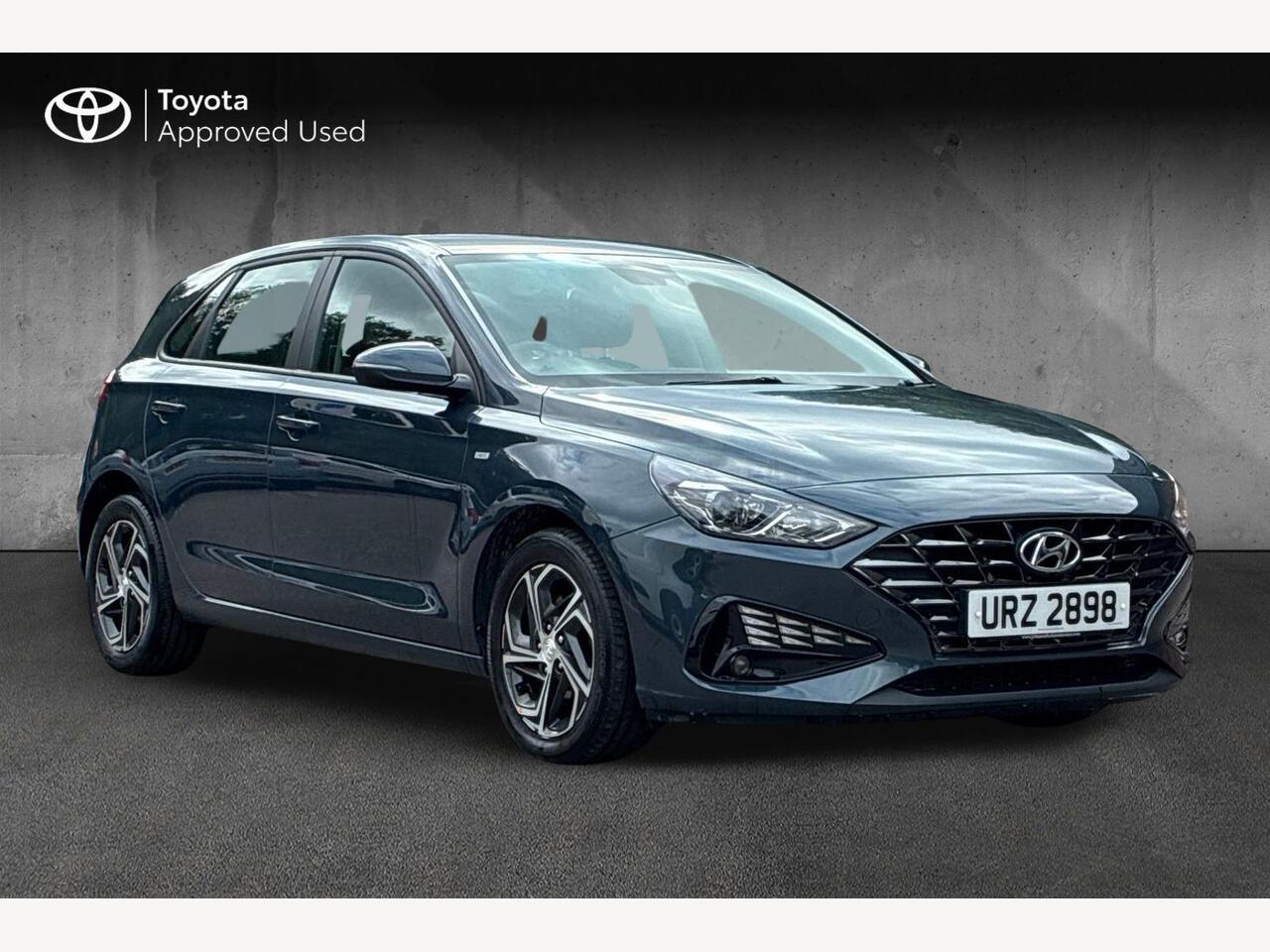 Main listing image - Hyundai i30
