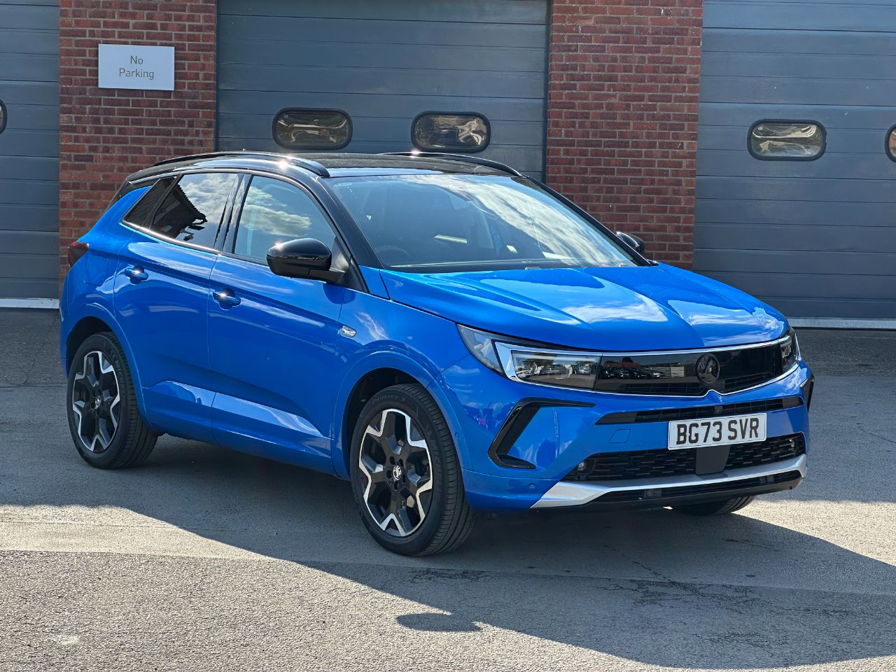 Main listing image - Vauxhall Grandland