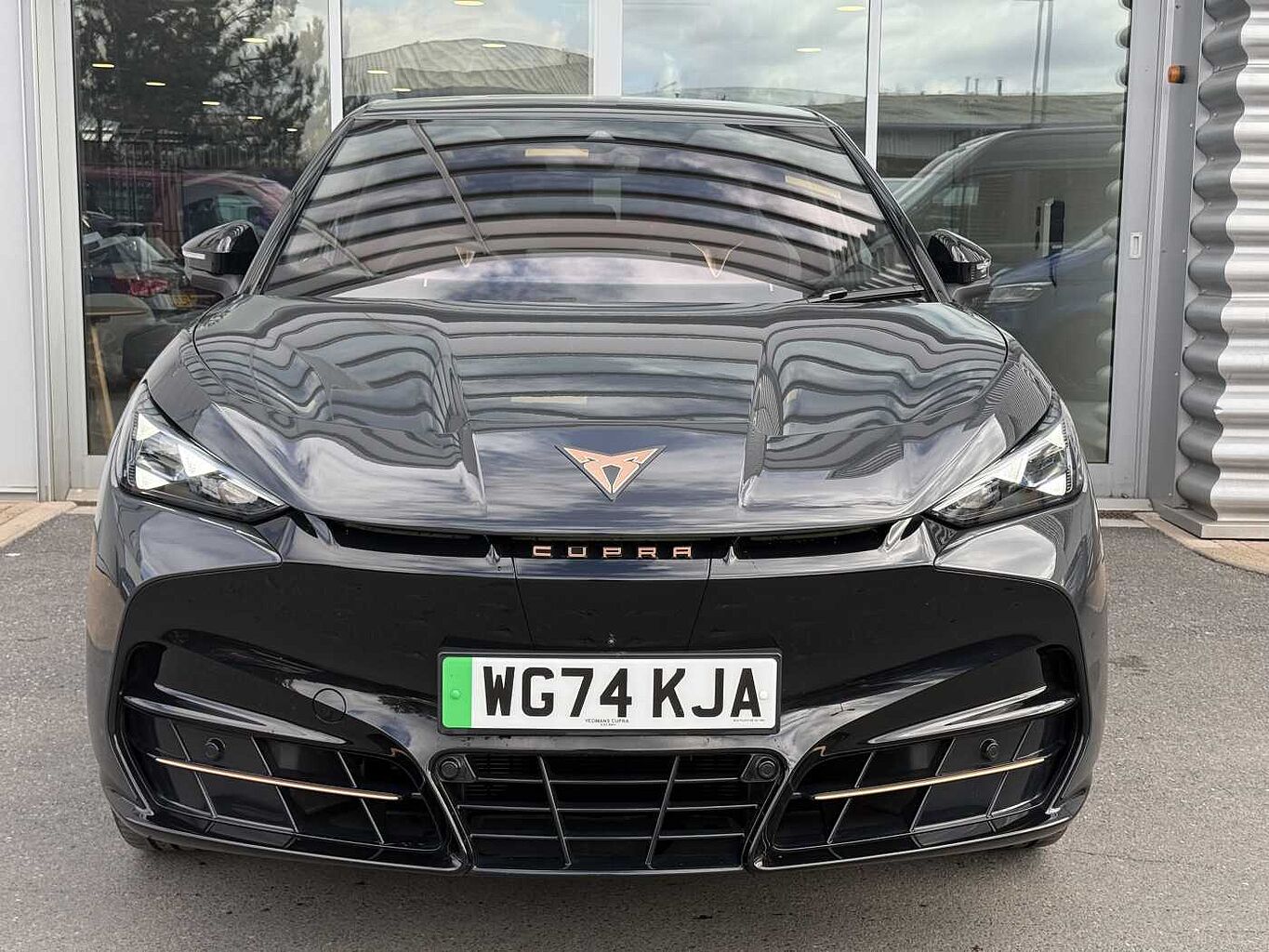 Main listing image - Cupra Tavascan