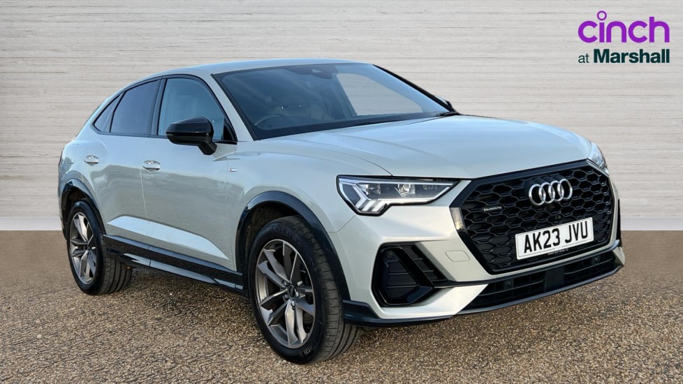 Main listing image - Audi Q3