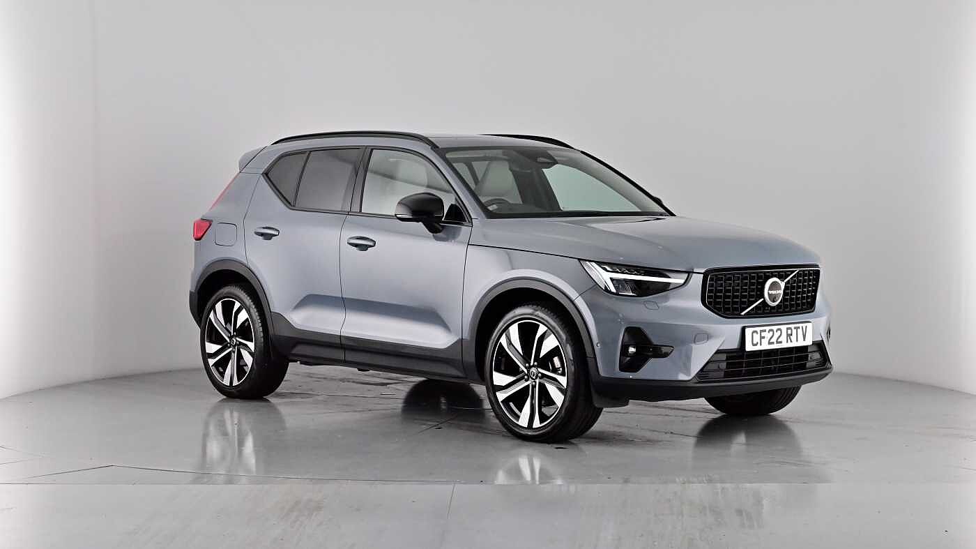 Main listing image - Volvo XC40