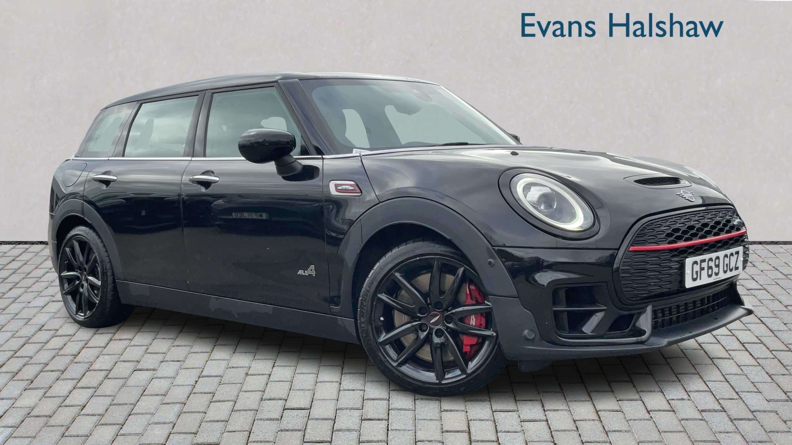 Main listing image - MINI Clubman