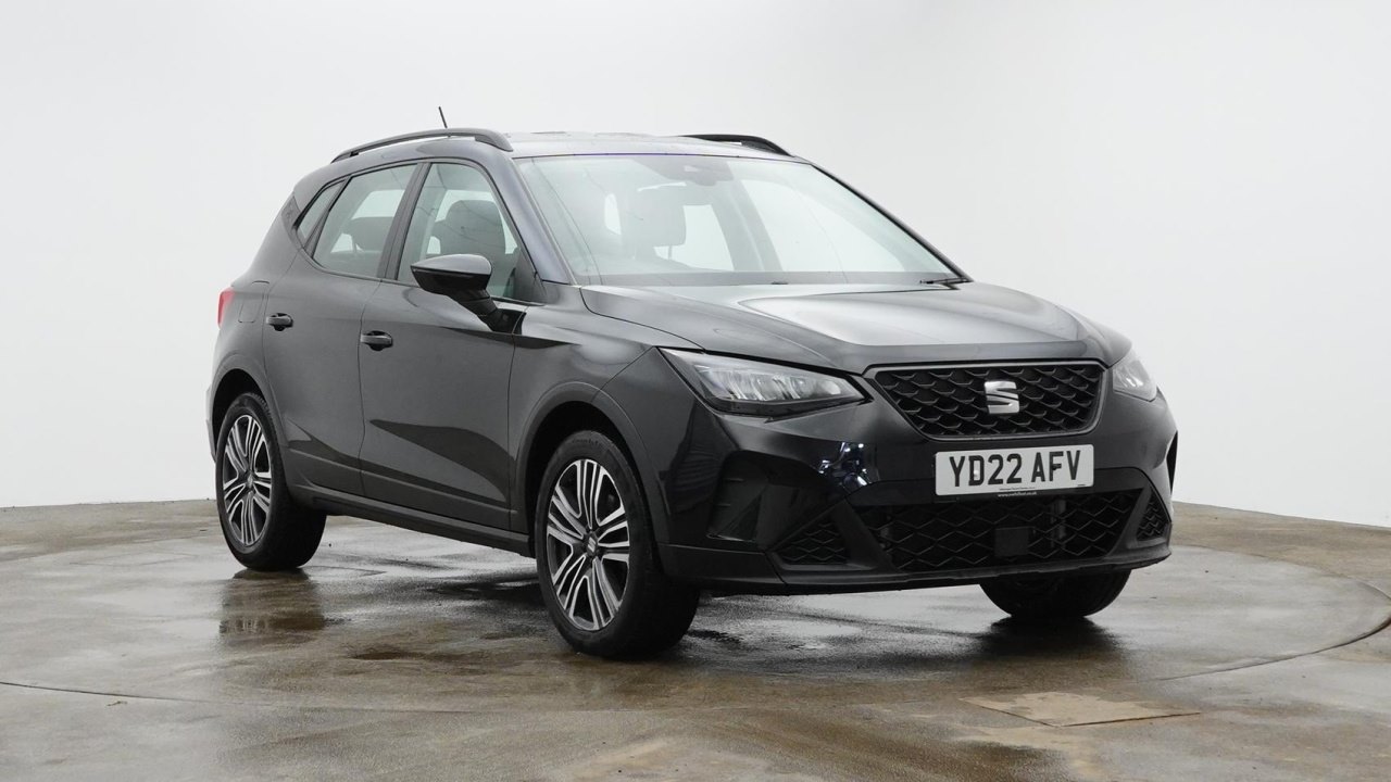 Main listing image - SEAT Arona