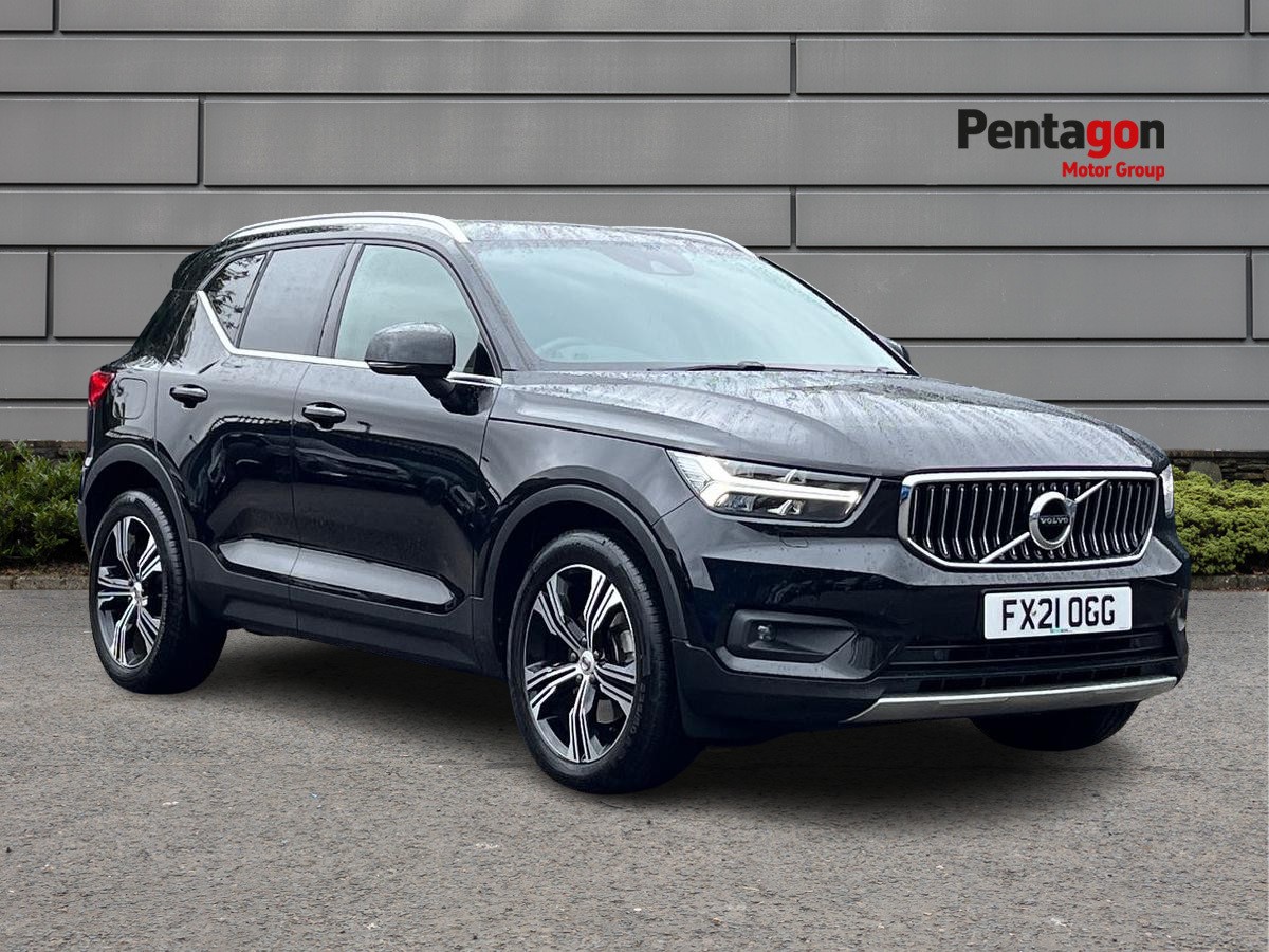 Main listing image - Volvo XC40