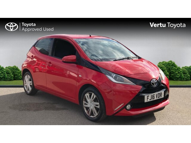 Main listing image - Toyota Aygo