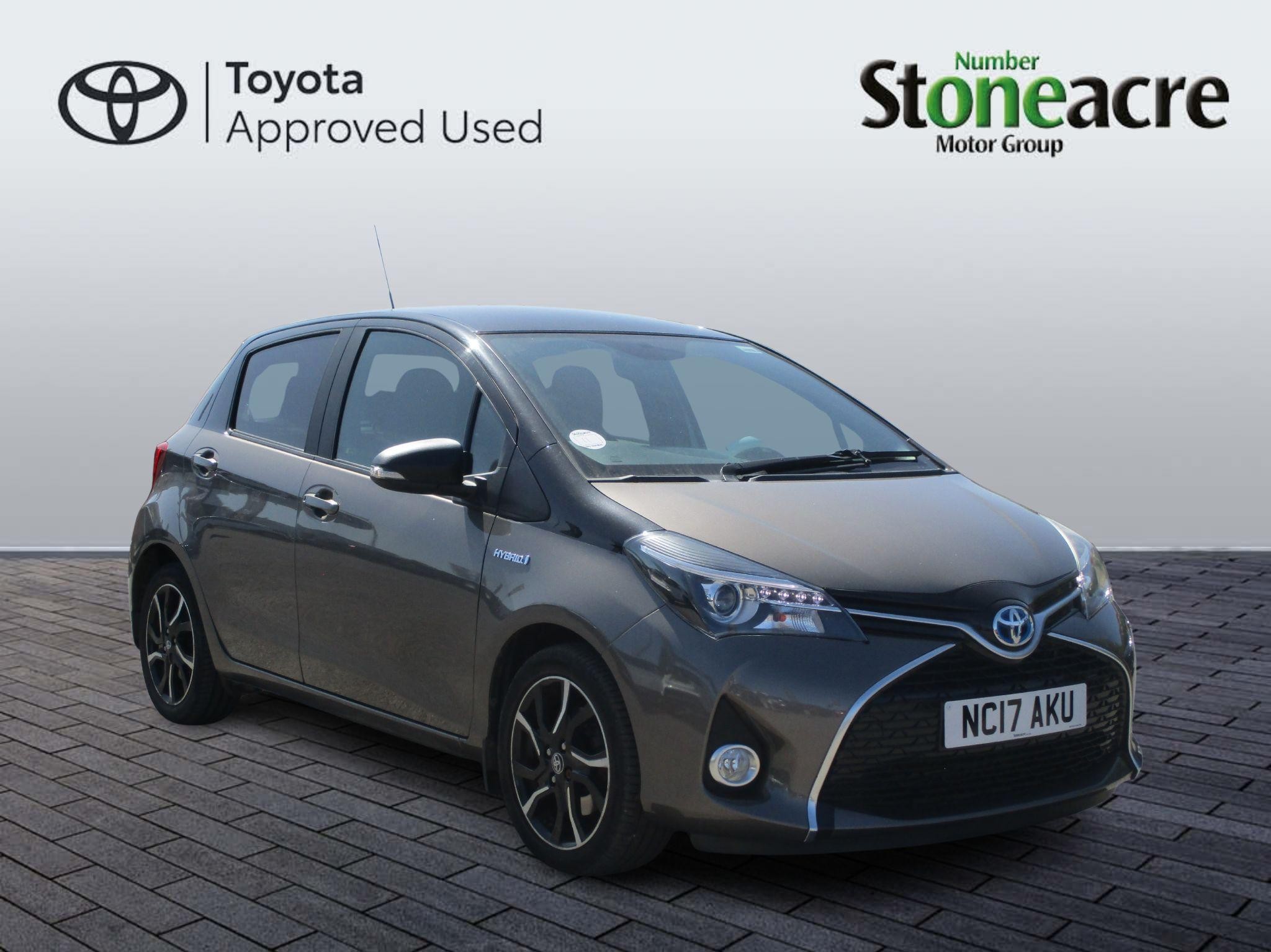 Main listing image - Toyota Yaris