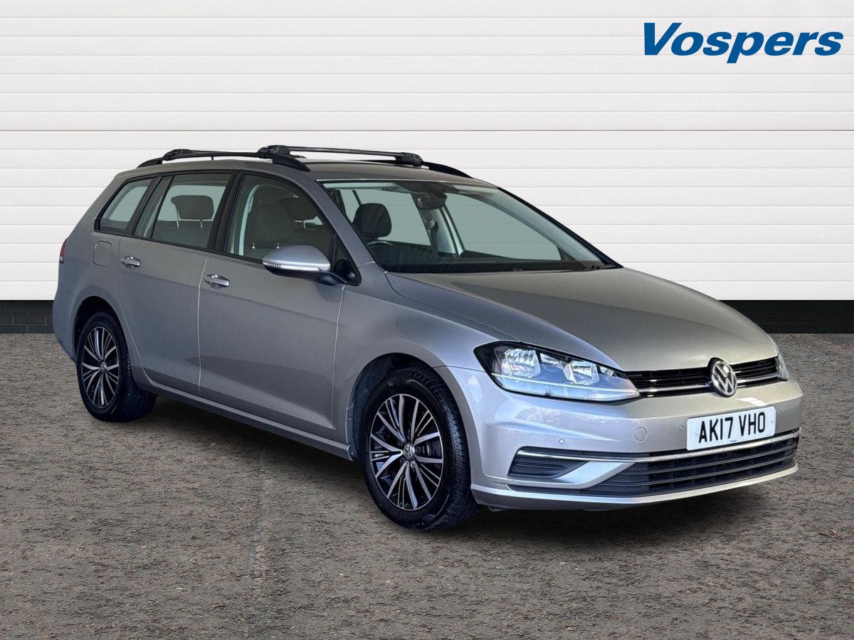 Main listing image - Volkswagen Golf Estate