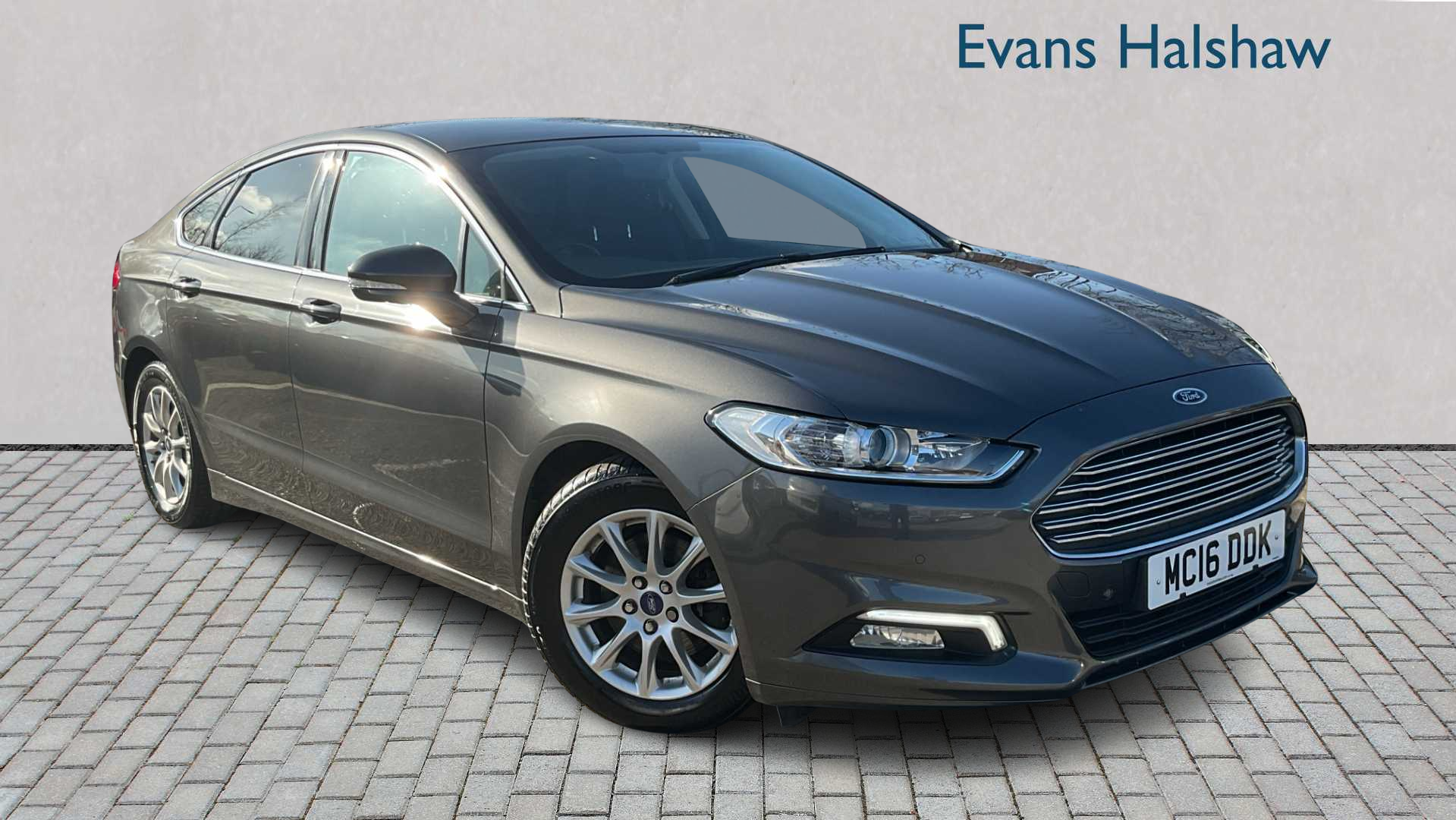 Main listing image - Ford Mondeo