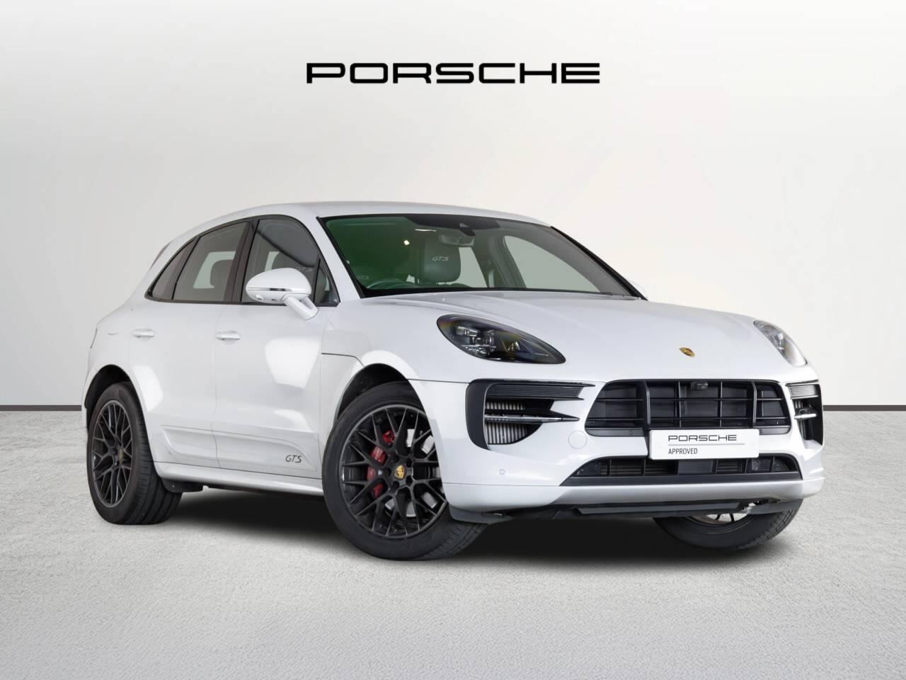 Main listing image - Porsche Macan