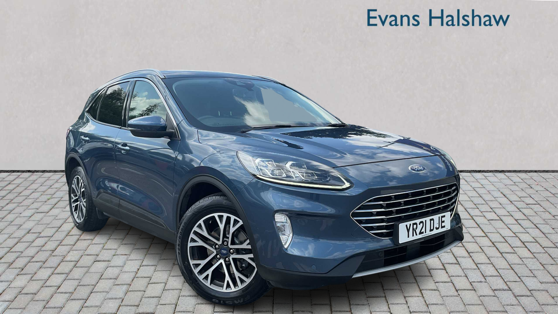 Main listing image - Ford Kuga