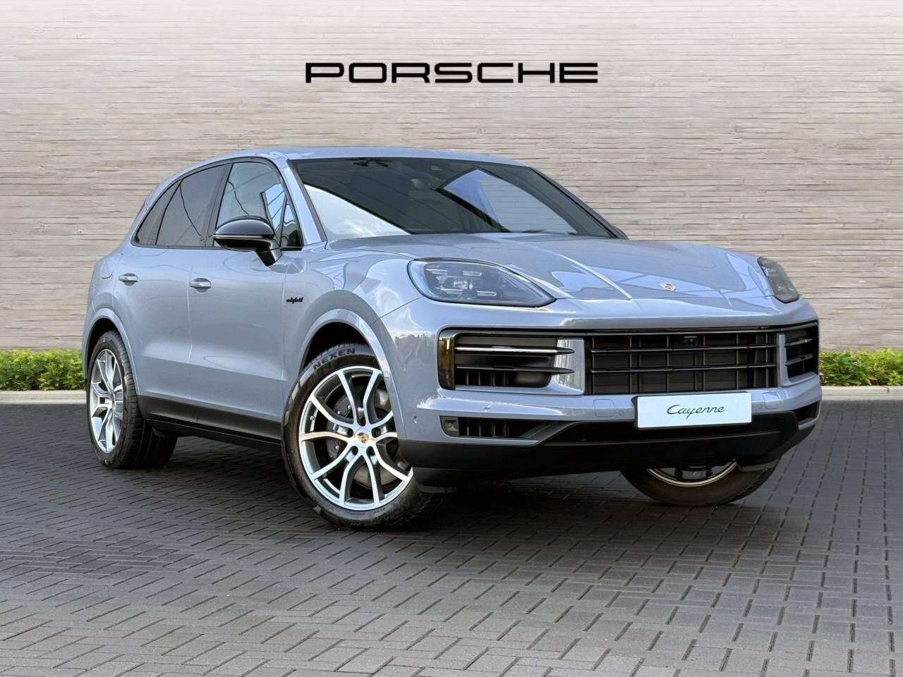 Main listing image - Porsche Cayenne