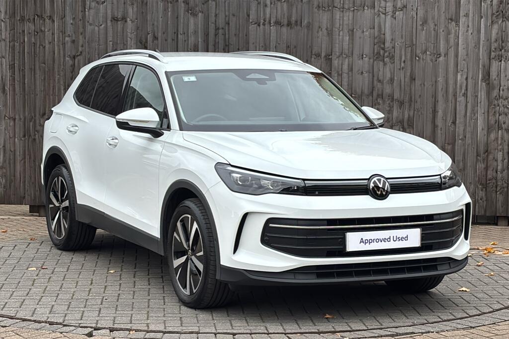 Main listing image - Volkswagen Tiguan