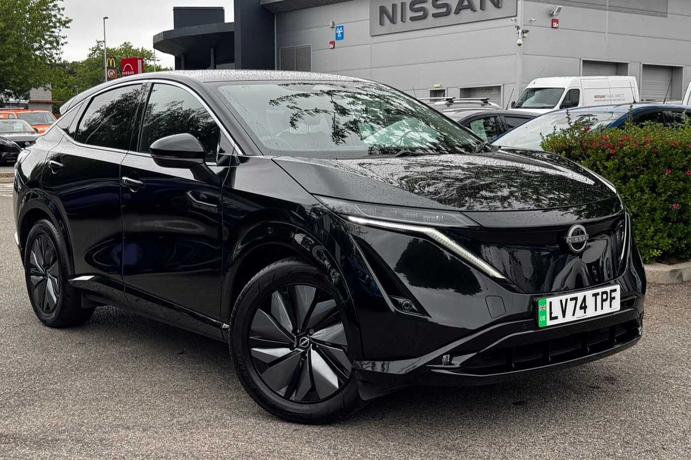 Main listing image - Nissan Ariya