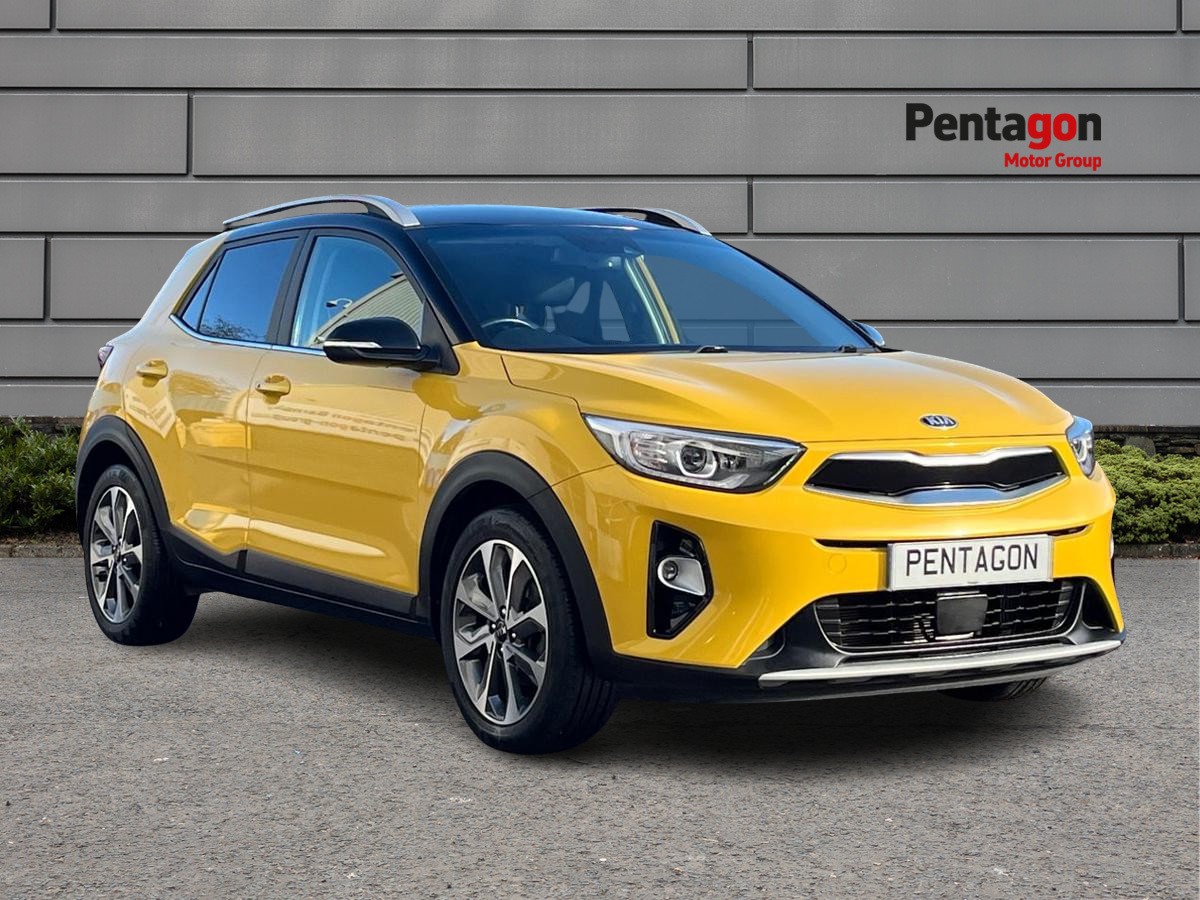 Main listing image - Kia Stonic