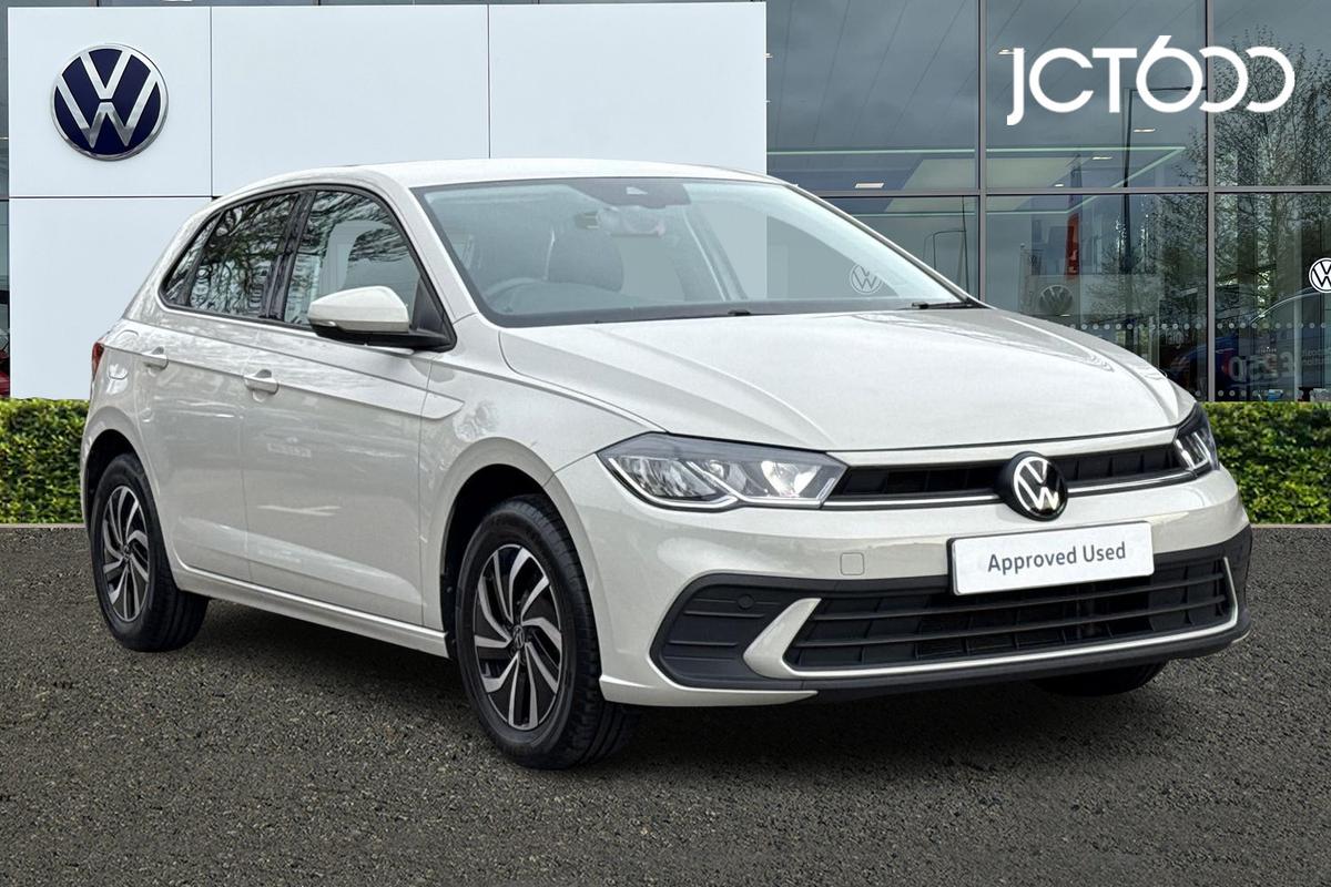 Main listing image - Volkswagen Polo