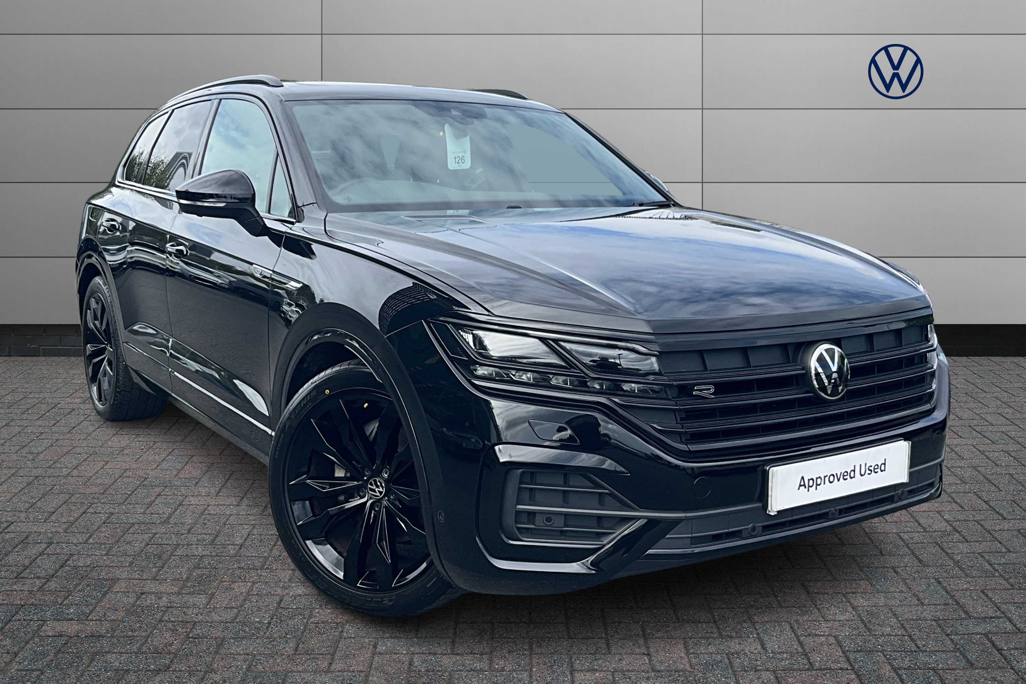 Main listing image - Volkswagen Touareg