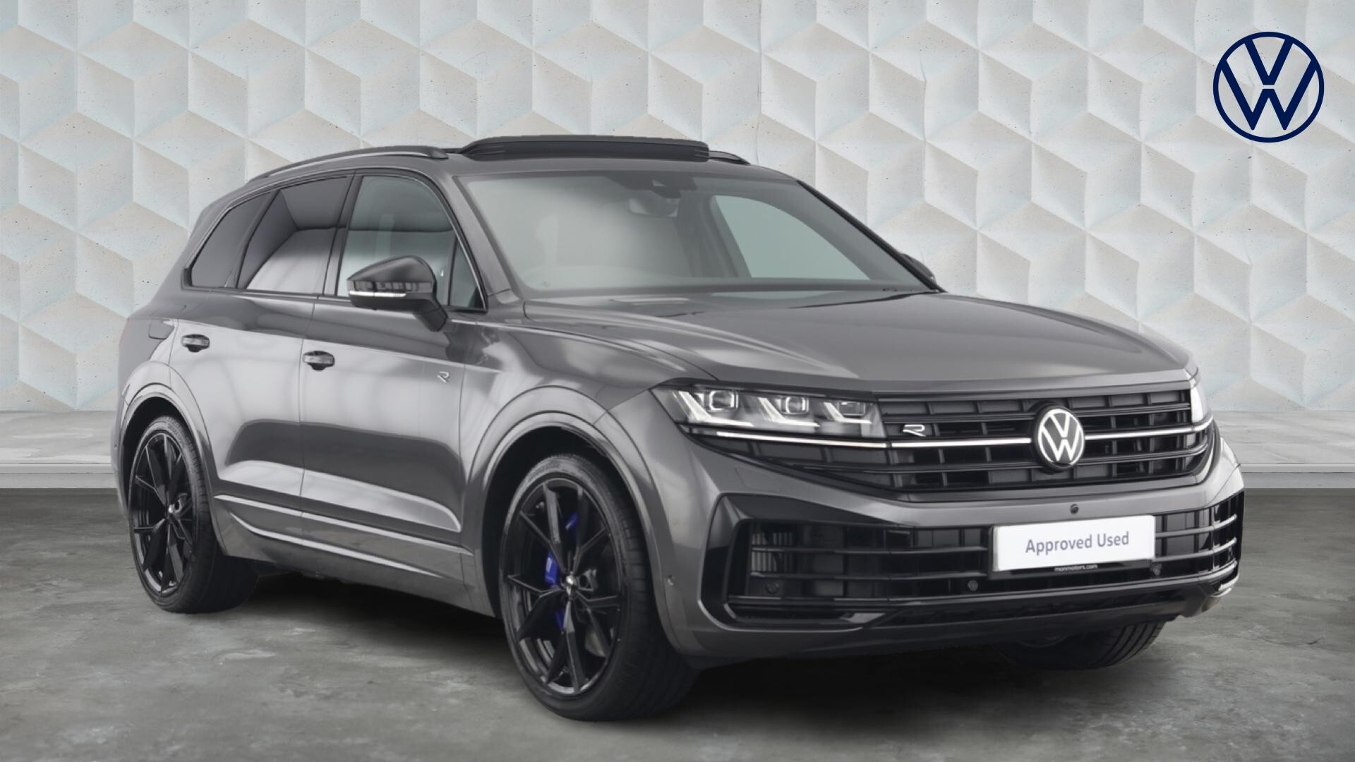 Main listing image - Volkswagen Touareg