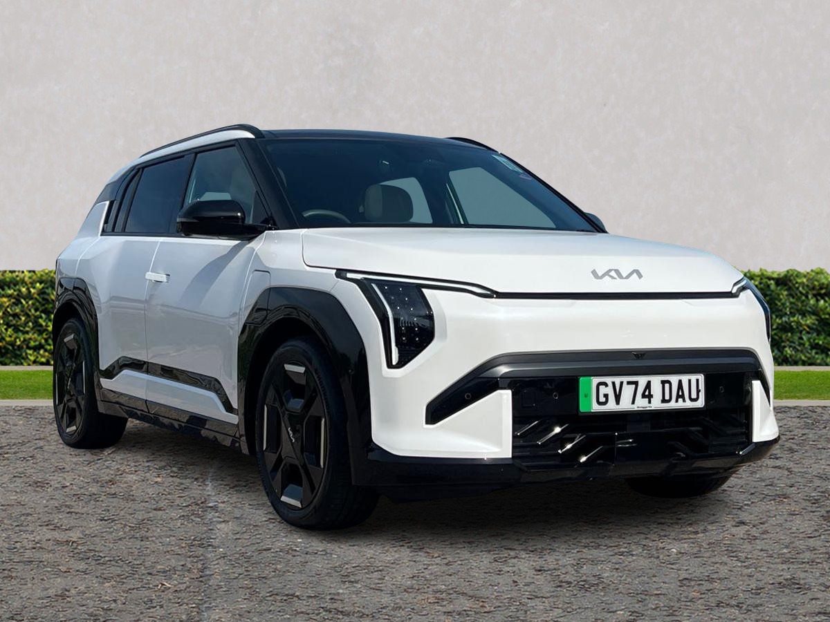 Main listing image - Kia EV3