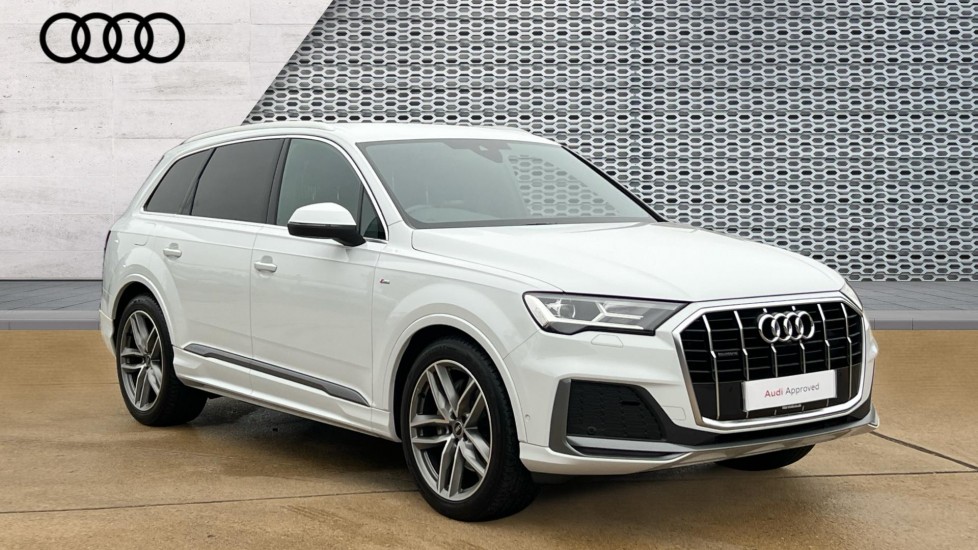 Main listing image - Audi Q7