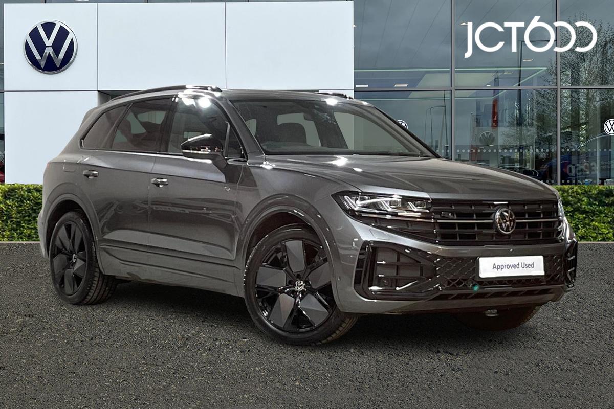 Main listing image - Volkswagen Touareg