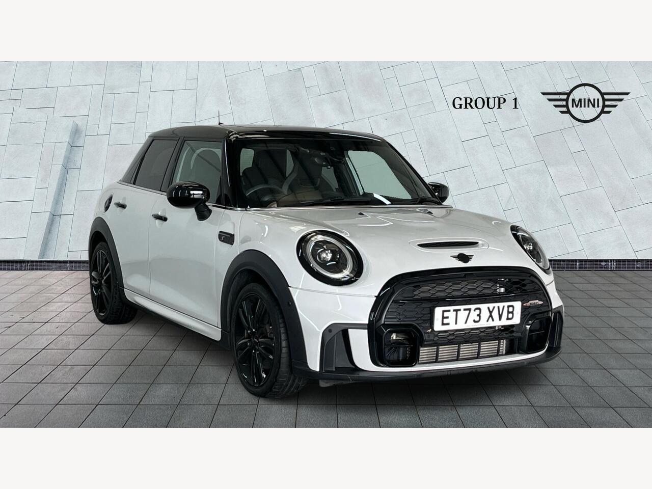 Main listing image - MINI Hatchback