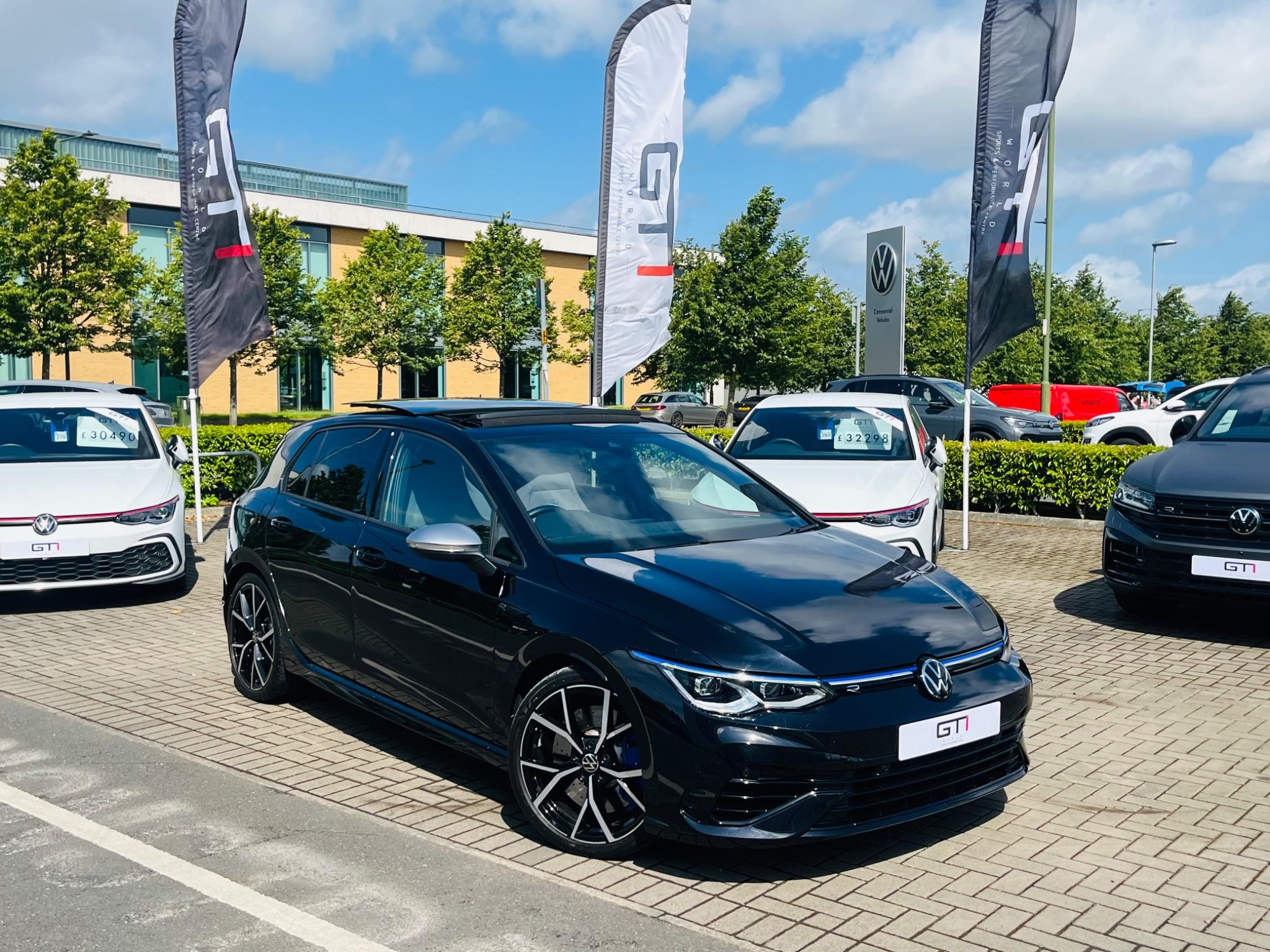 Main listing image - Volkswagen Golf R