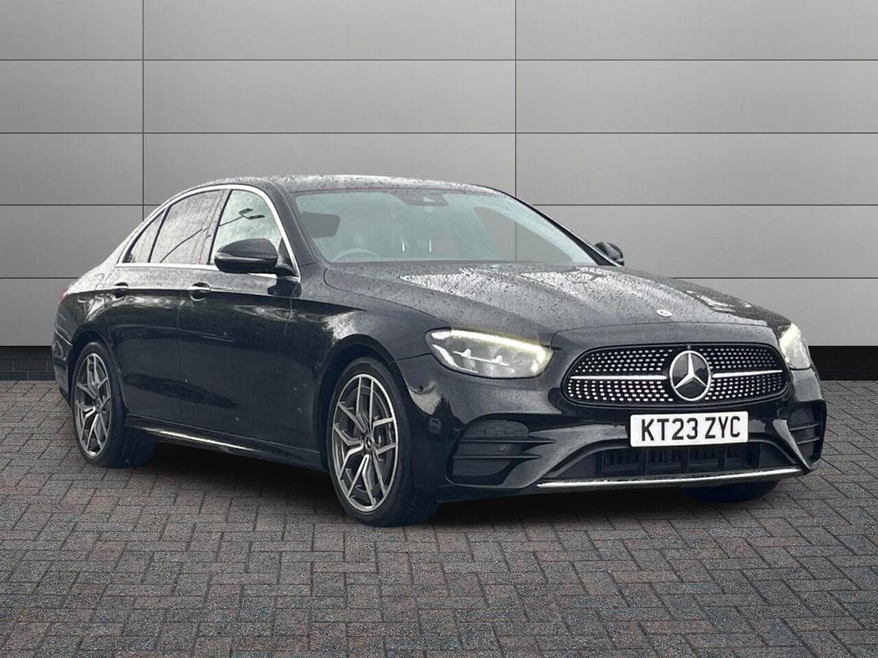 Main listing image - Mercedes-Benz E-Class