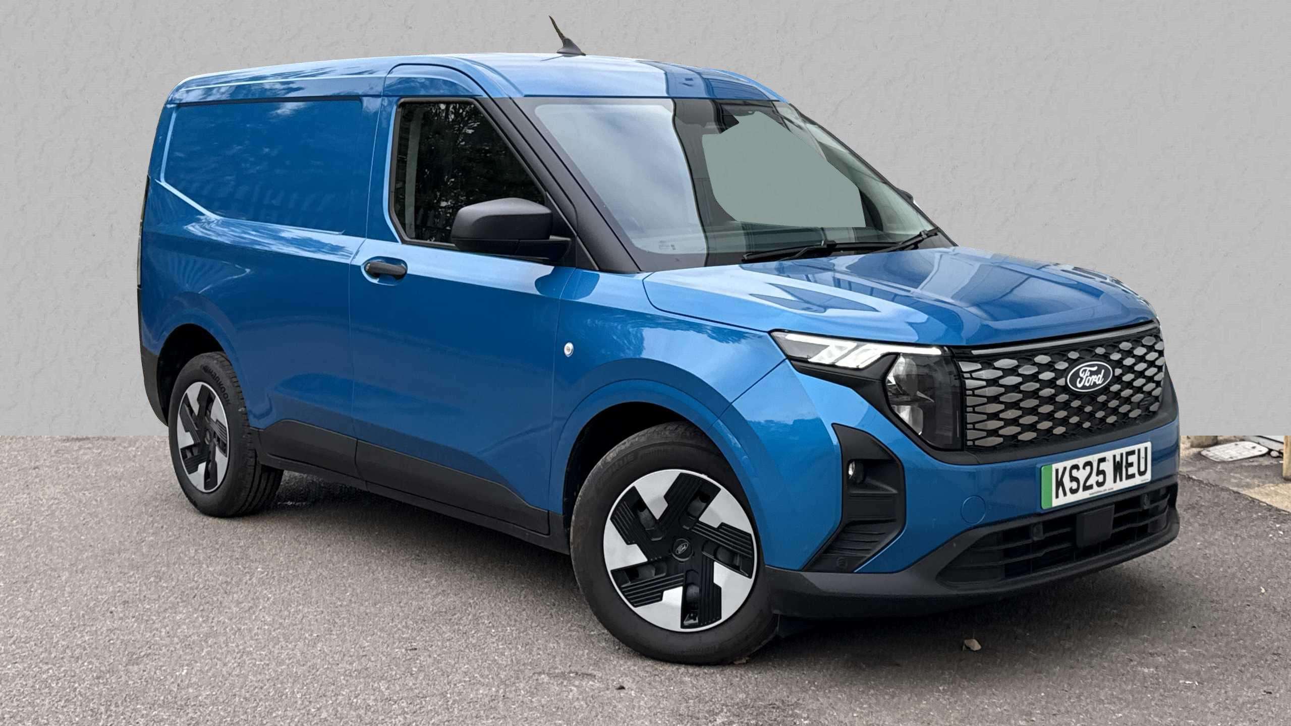 Main listing image - Ford Transit Courier