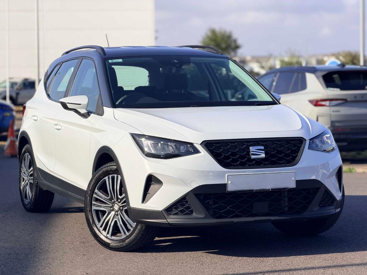 Main listing image - SEAT Arona