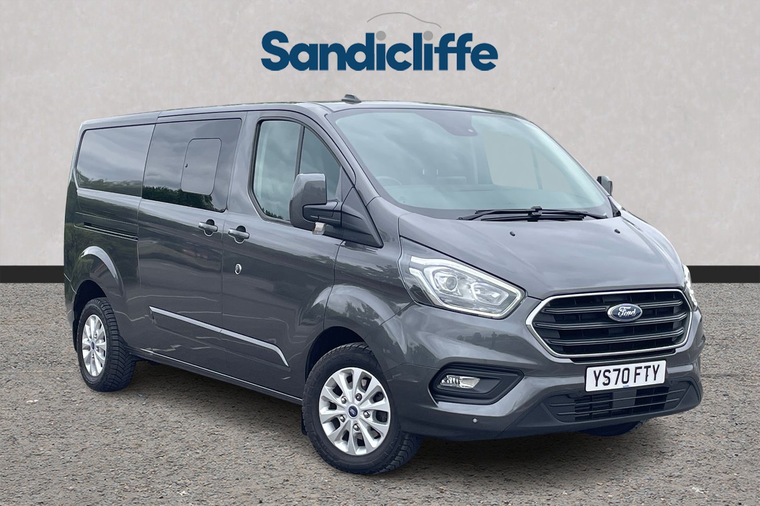 Main listing image - Ford Transit Custom