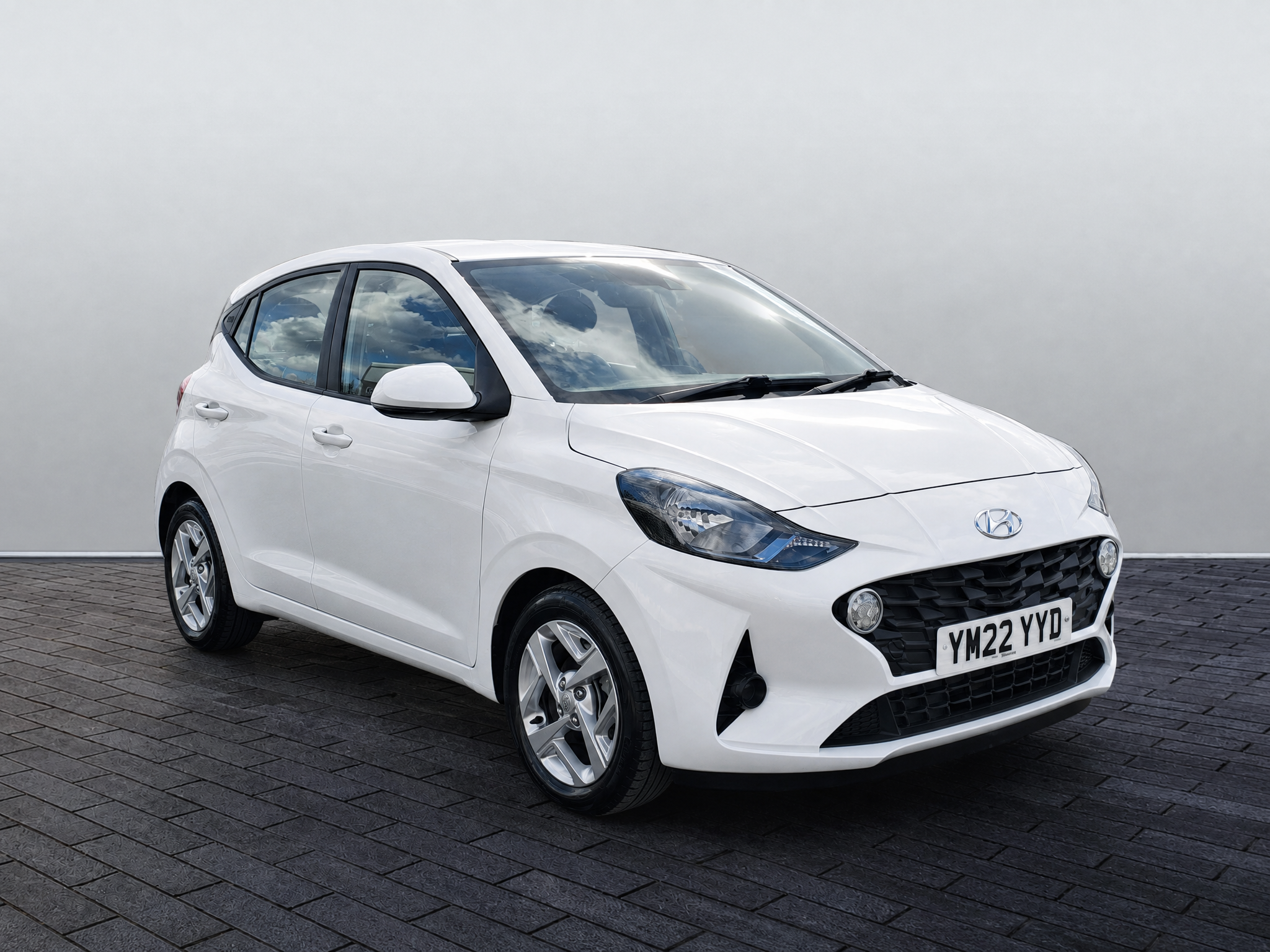 Main listing image - Hyundai i10
