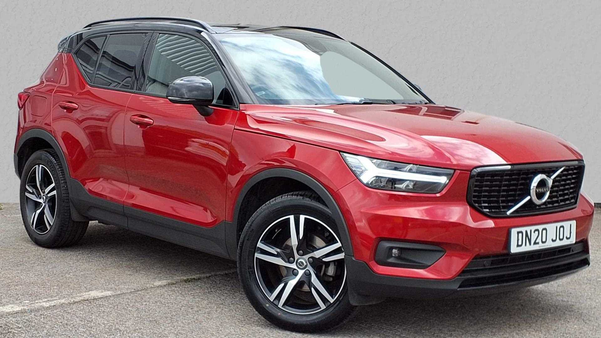 Main listing image - Volvo XC40