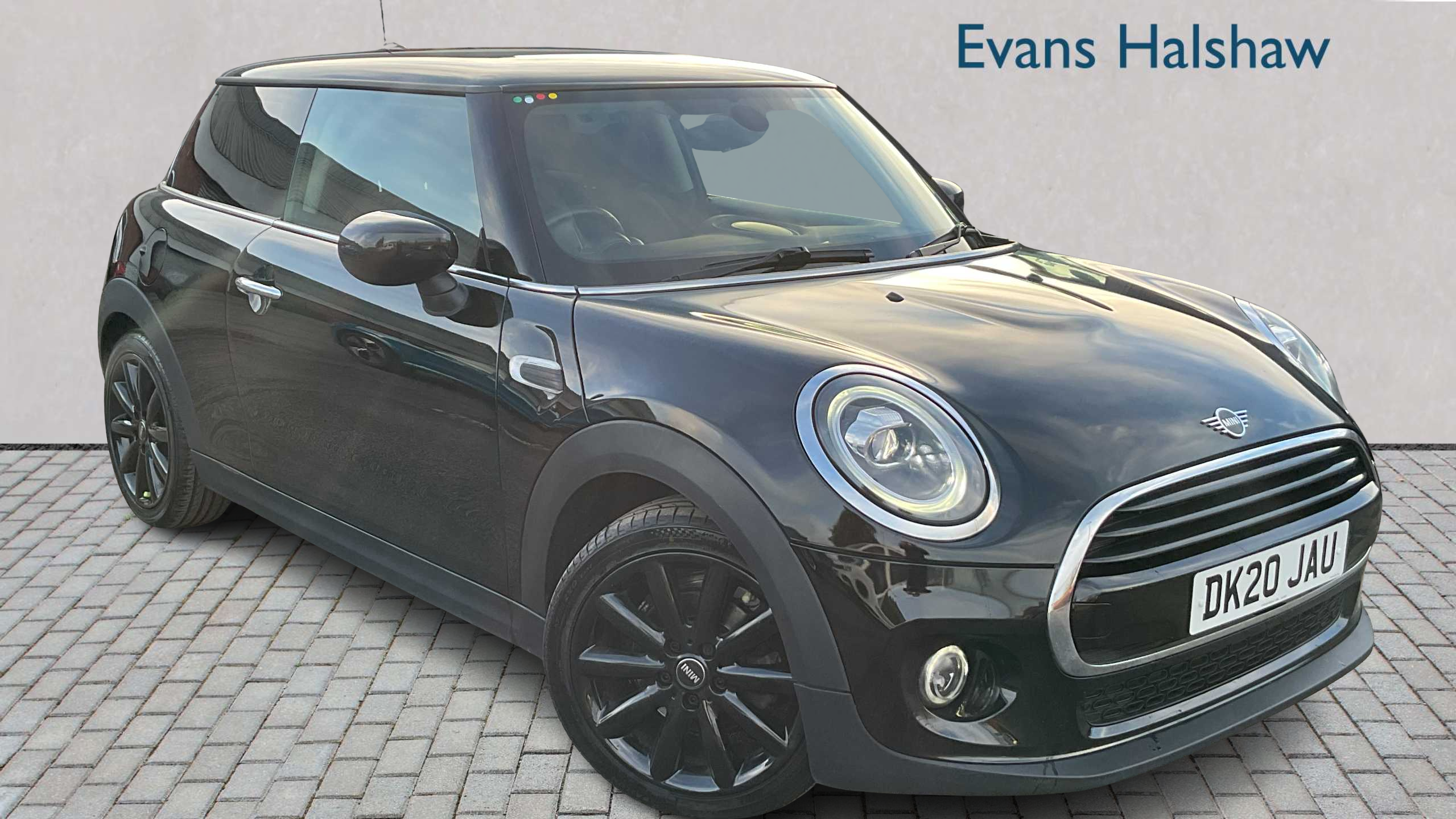 Main listing image - MINI Hatchback