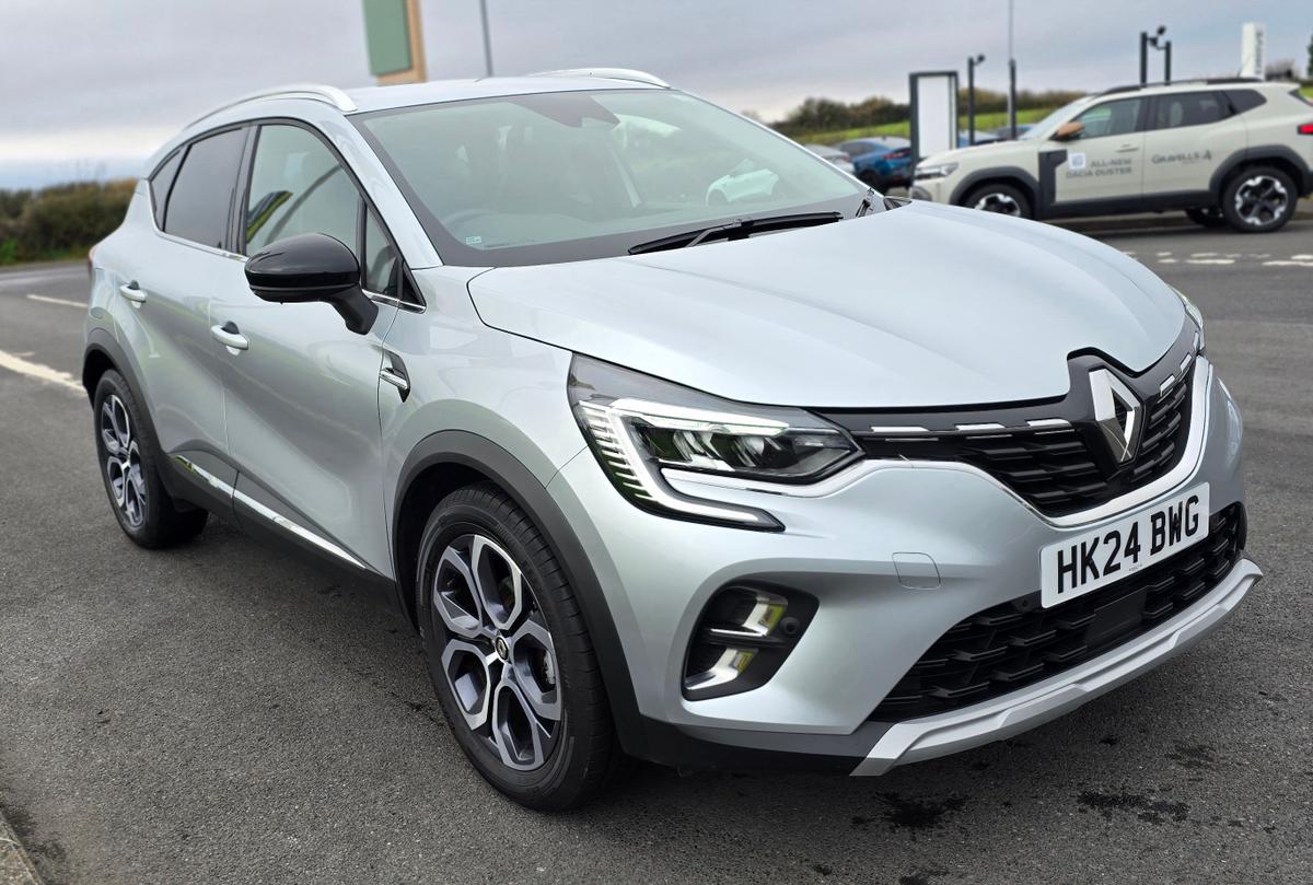 Main listing image - Renault Captur