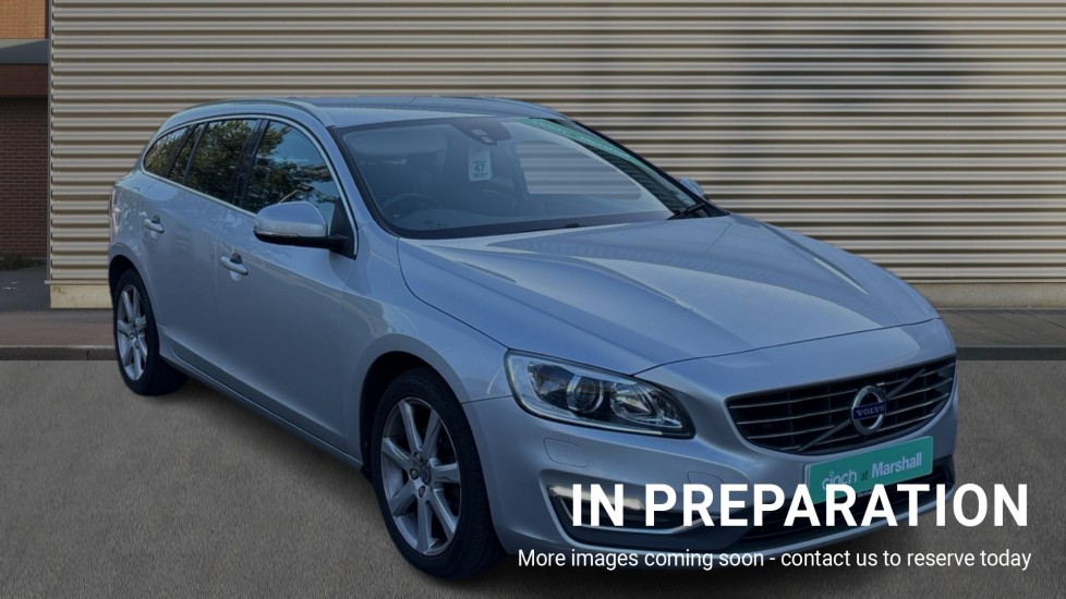 Main listing image - Volvo V60