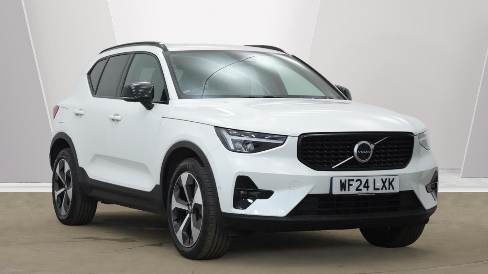 Main listing image - Volvo XC40