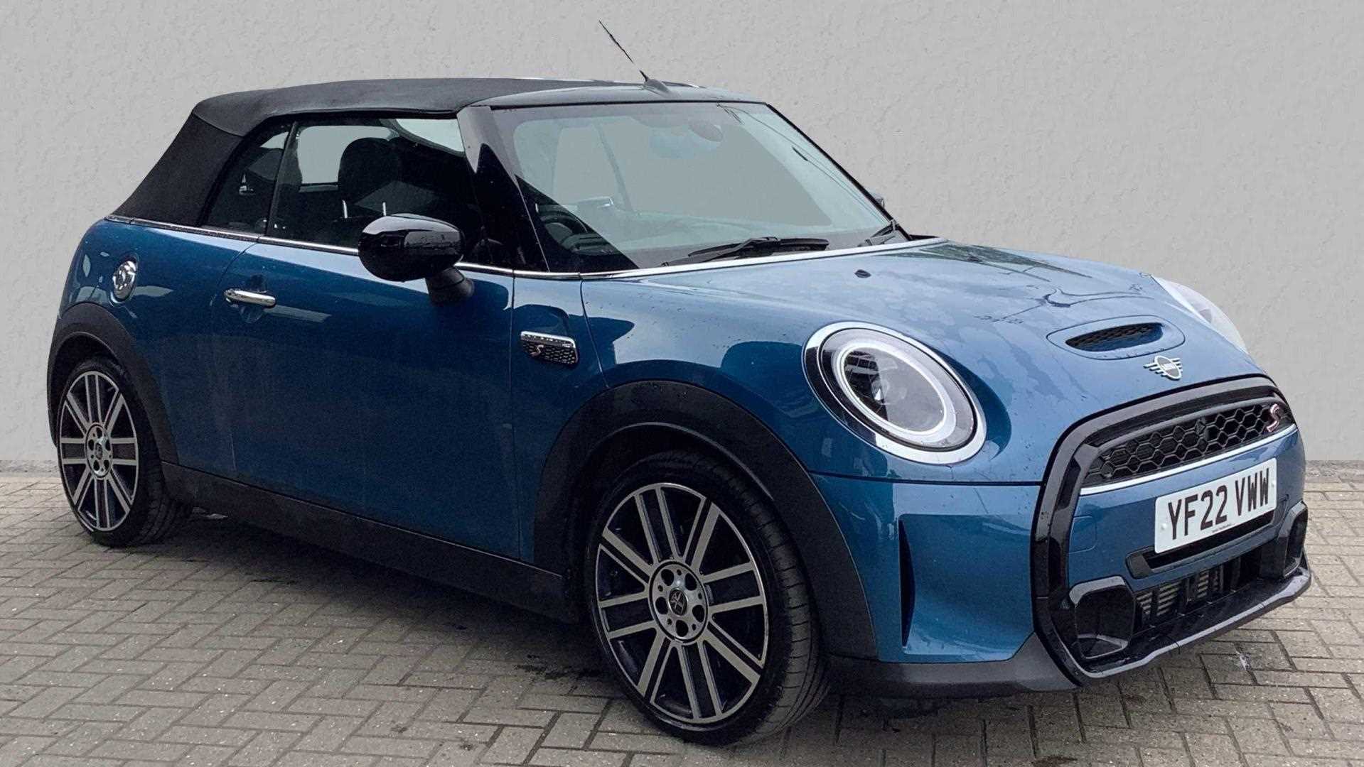 Main listing image - MINI Convertible