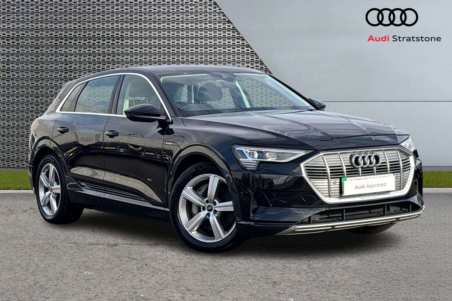 Main listing image - Audi e-tron