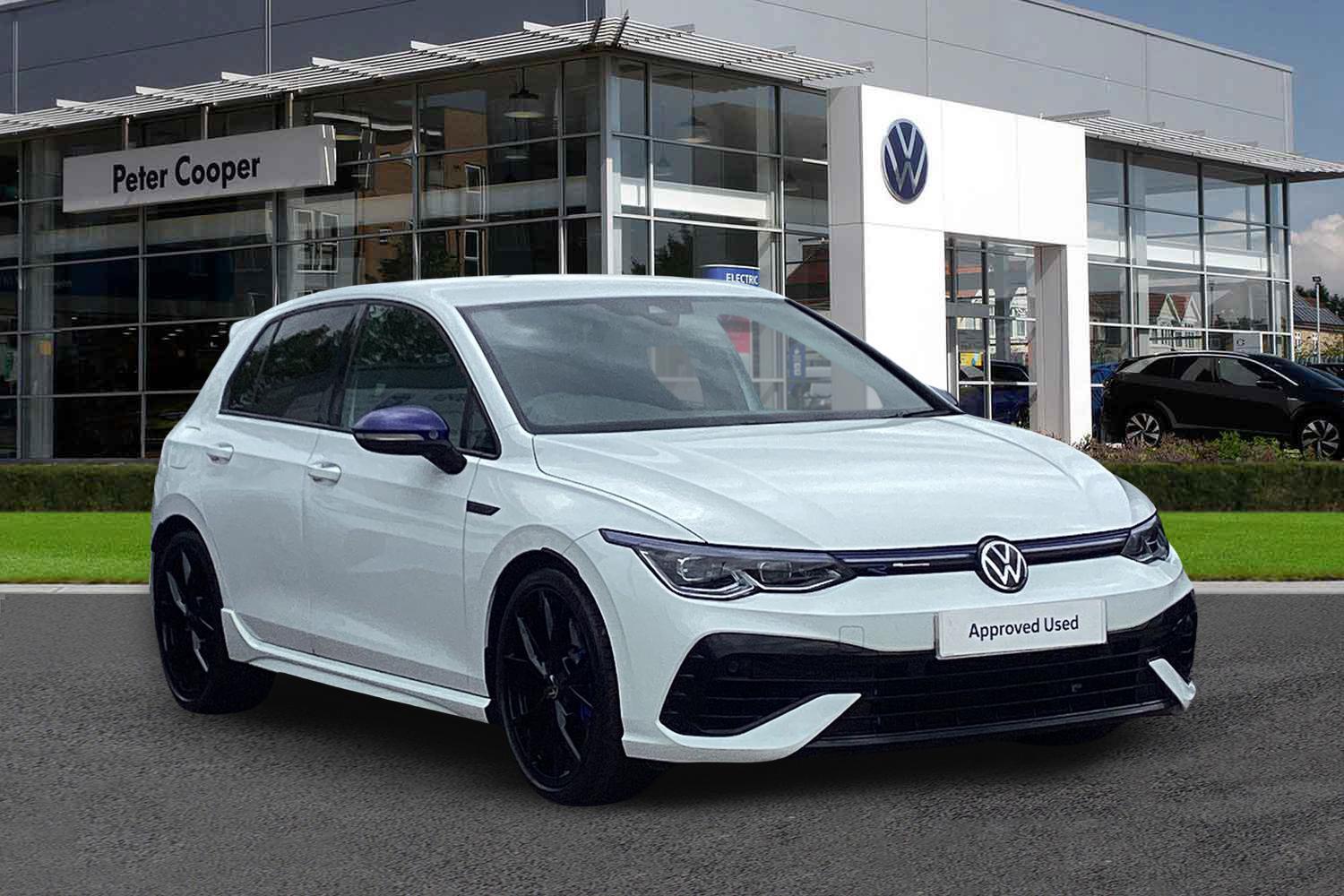 Main listing image - Volkswagen Golf R