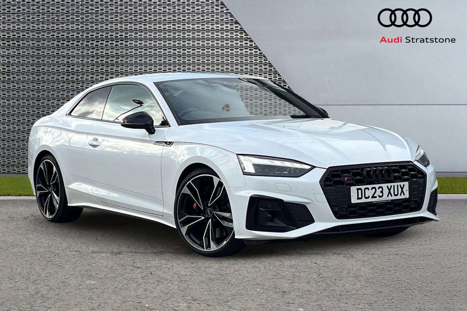Main listing image - Audi S5